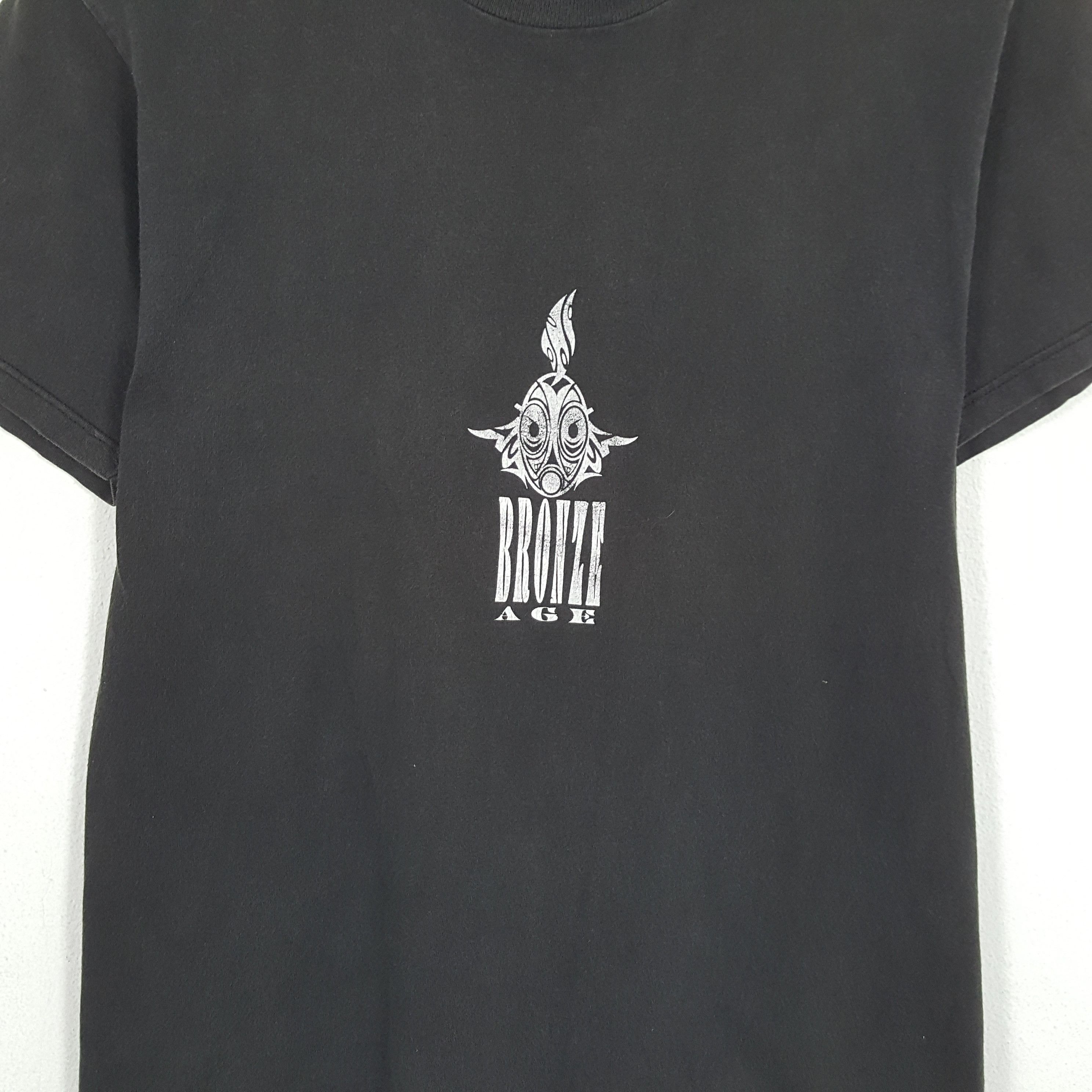 Vintage BRONZE AGE Surfing Style Skulls Design Vintage Tshirt Size US M / EU 48-50 / 2 - 4 Thumbnail