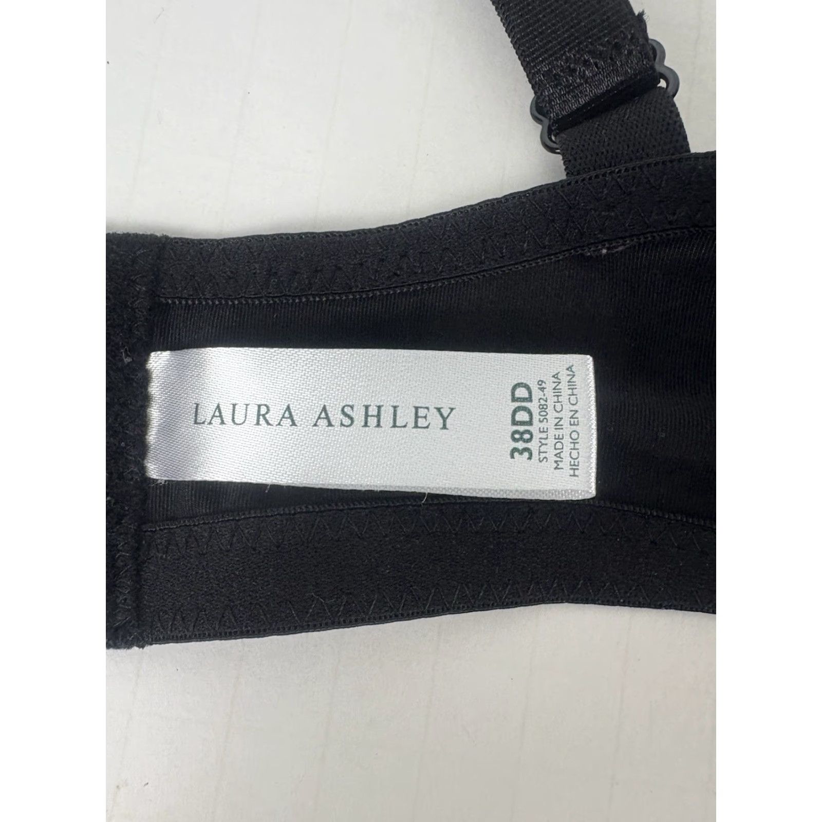 Laura Ashley Laura Ashley Black Lightly Padded Bra Womens Size 38DD Size ONE SIZE - 5 Thumbnail