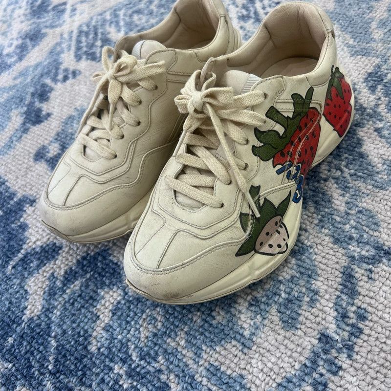 Gucci Gucci Rhyton Strawberry Red Leather Sneakers 0079 Size US 6 / IT 36 - 1 Thumbnail
