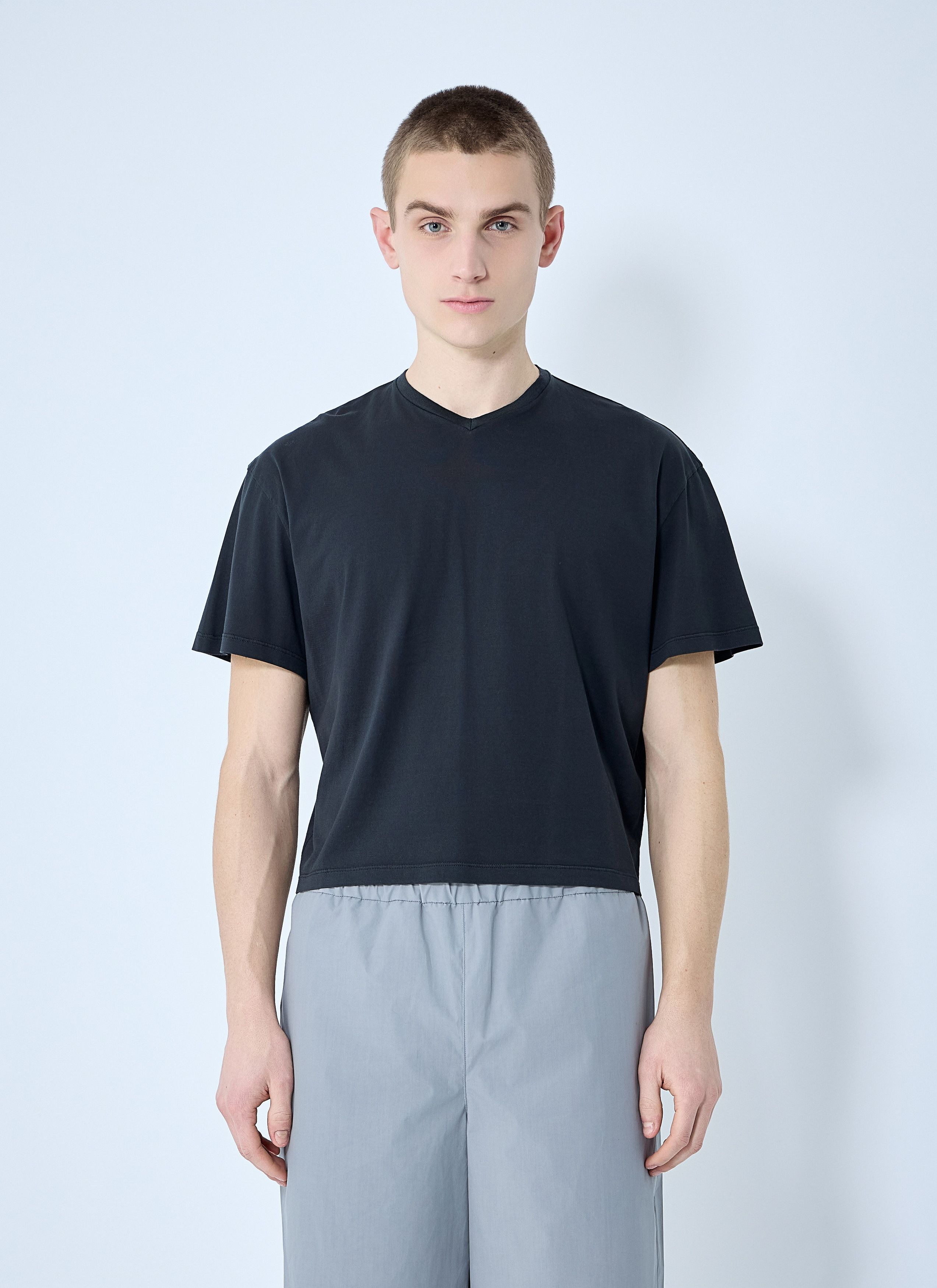 RIER V Neck T-Shirt Size US XL / EU 56 / 4 - 1 Thumbnail