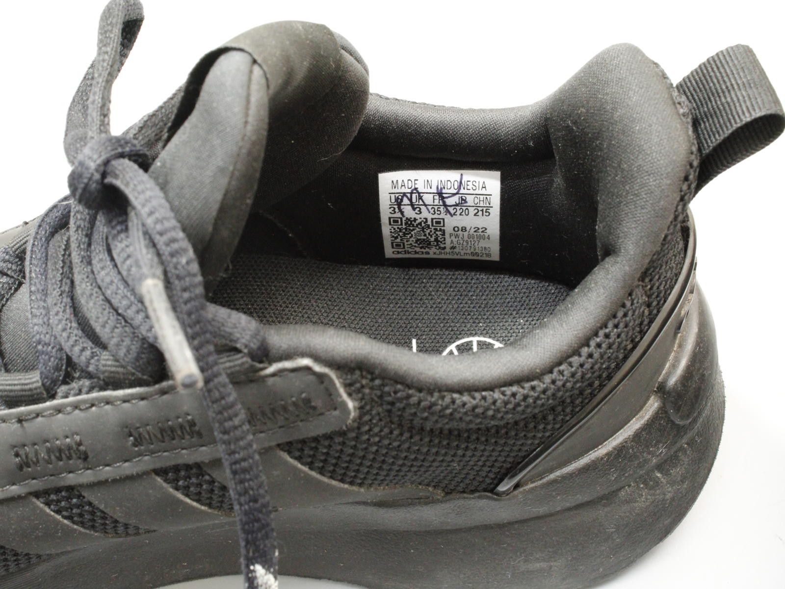 Adidas Adidas Women's Black Mesh Sneakers Running Shoes Size US 5.5 / IT 35.5 - 8 Thumbnail