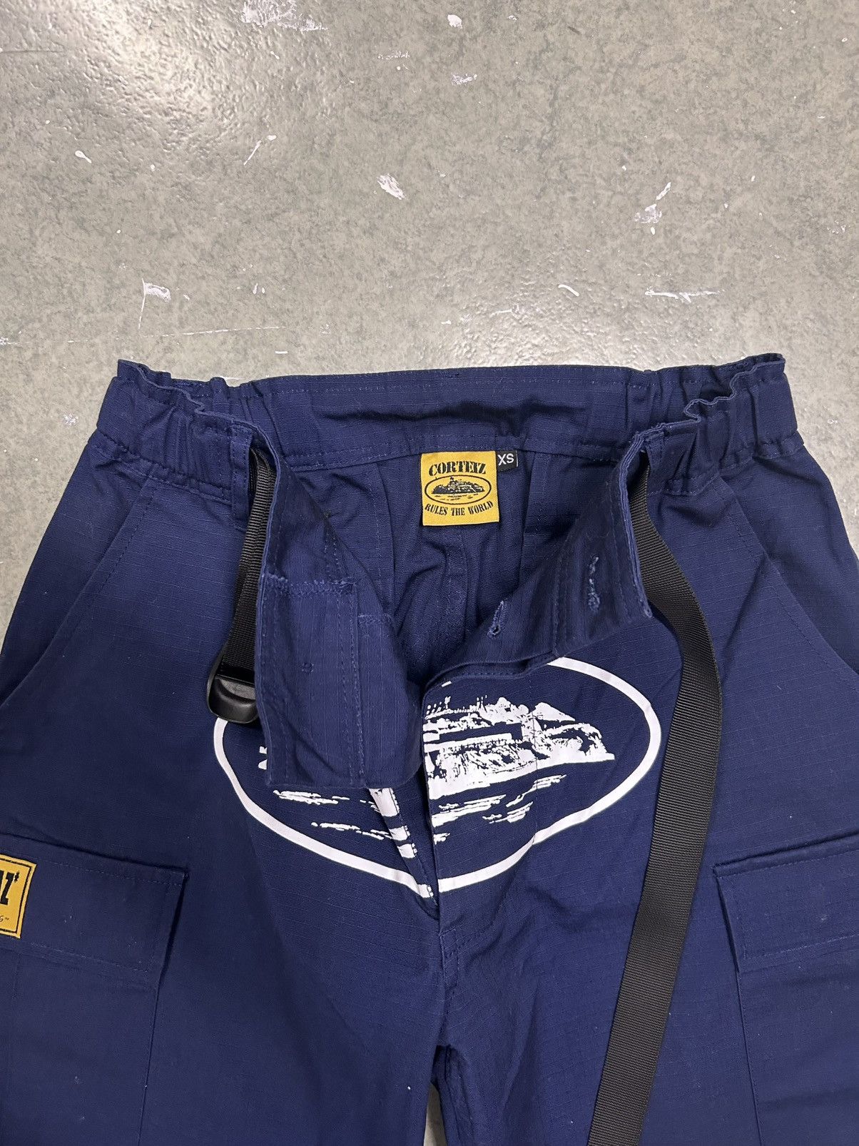 Corteiz Corteiz Navy Cargo Size US 28 / EU 44 - 5 Thumbnail