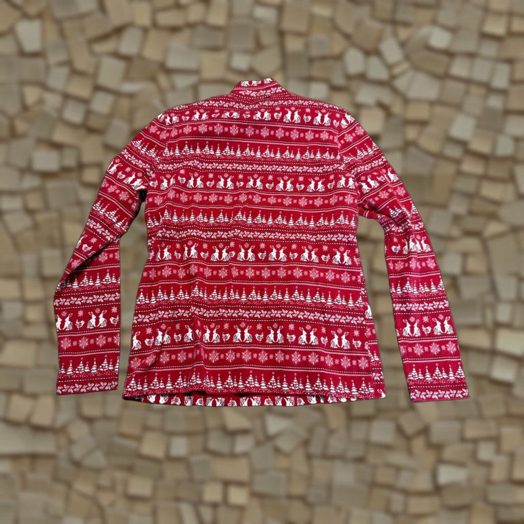 Croft & Barrow Croft & Barrow Shirt Women's Medium Red Long Sleeve Turtleneck Snow Shirt (Croft & Barrow) Size M / US 6-8 / IT 42-44 - 1 Thumbnail