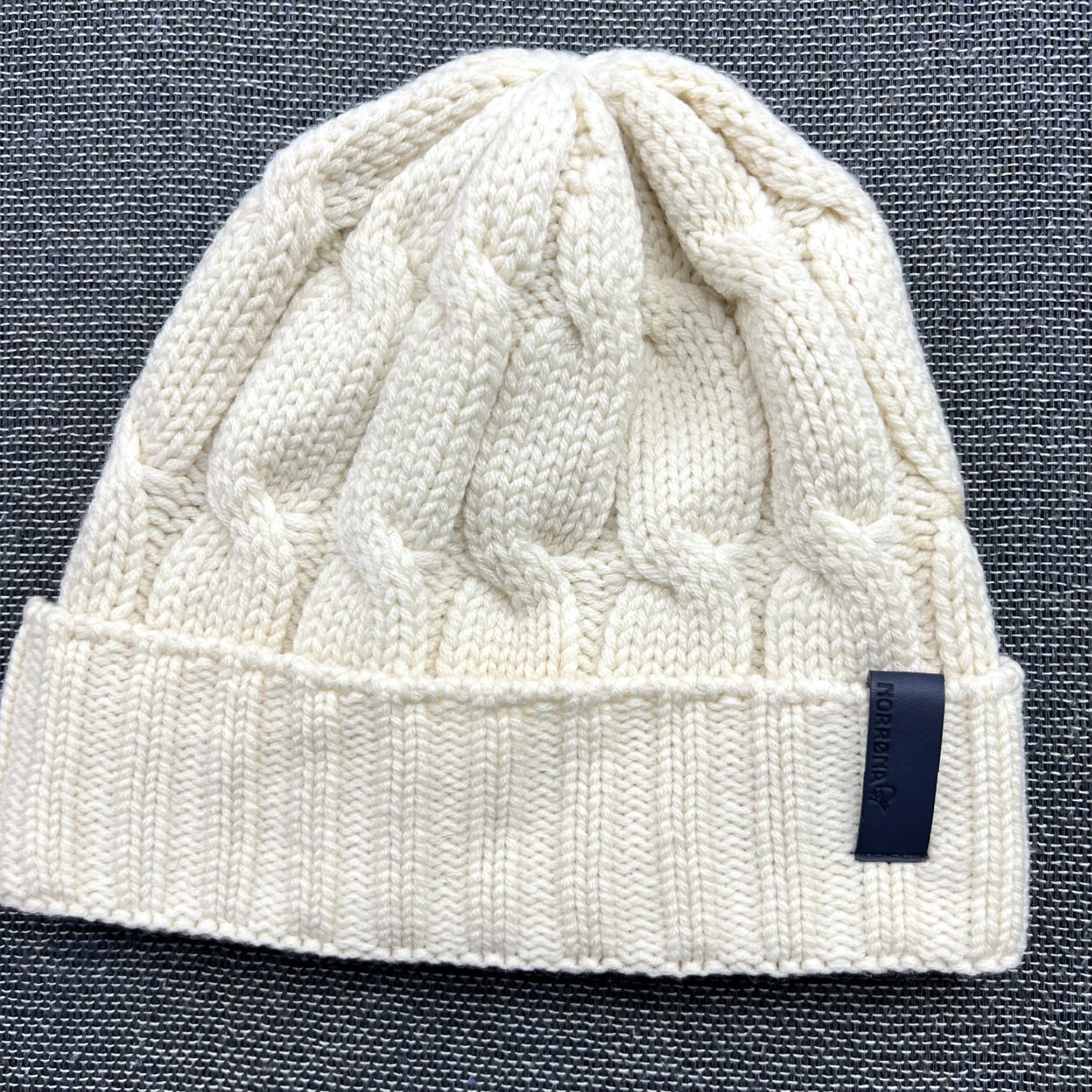 Vintage Norrona /29 Cable Knit Beanie Beanie Hat One Size 100% Merino Wool White Thermal Unisex Adults Womens Mens Size ONE SIZE - 2 Thumbnail
