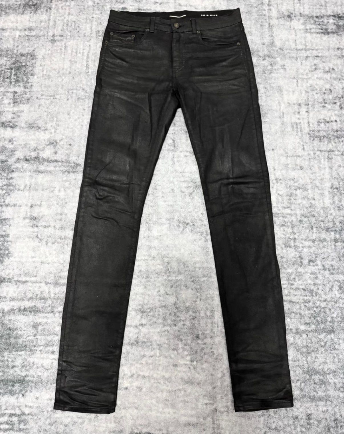Saint Laurent Paris Saint Laurent (SLP) 18FW Waxed Finish Basic Denim Jeans Size US 30 / EU 46 - 1 Thumbnail