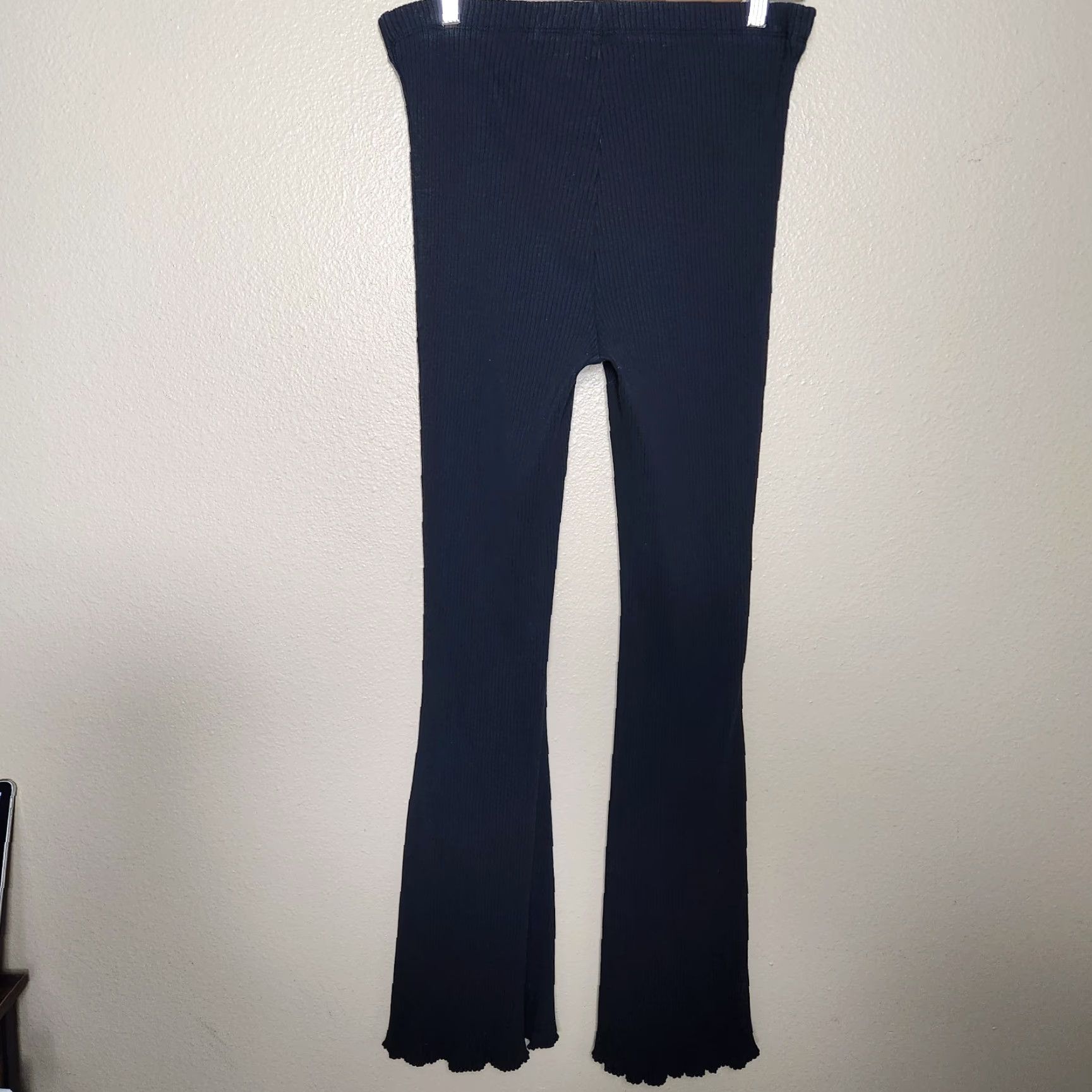 Vintage Aerie Womens Black High Rise Ribbed Flare Knit Pants |L| Size 36" / US 14 / IT 50 - 4 Thumbnail