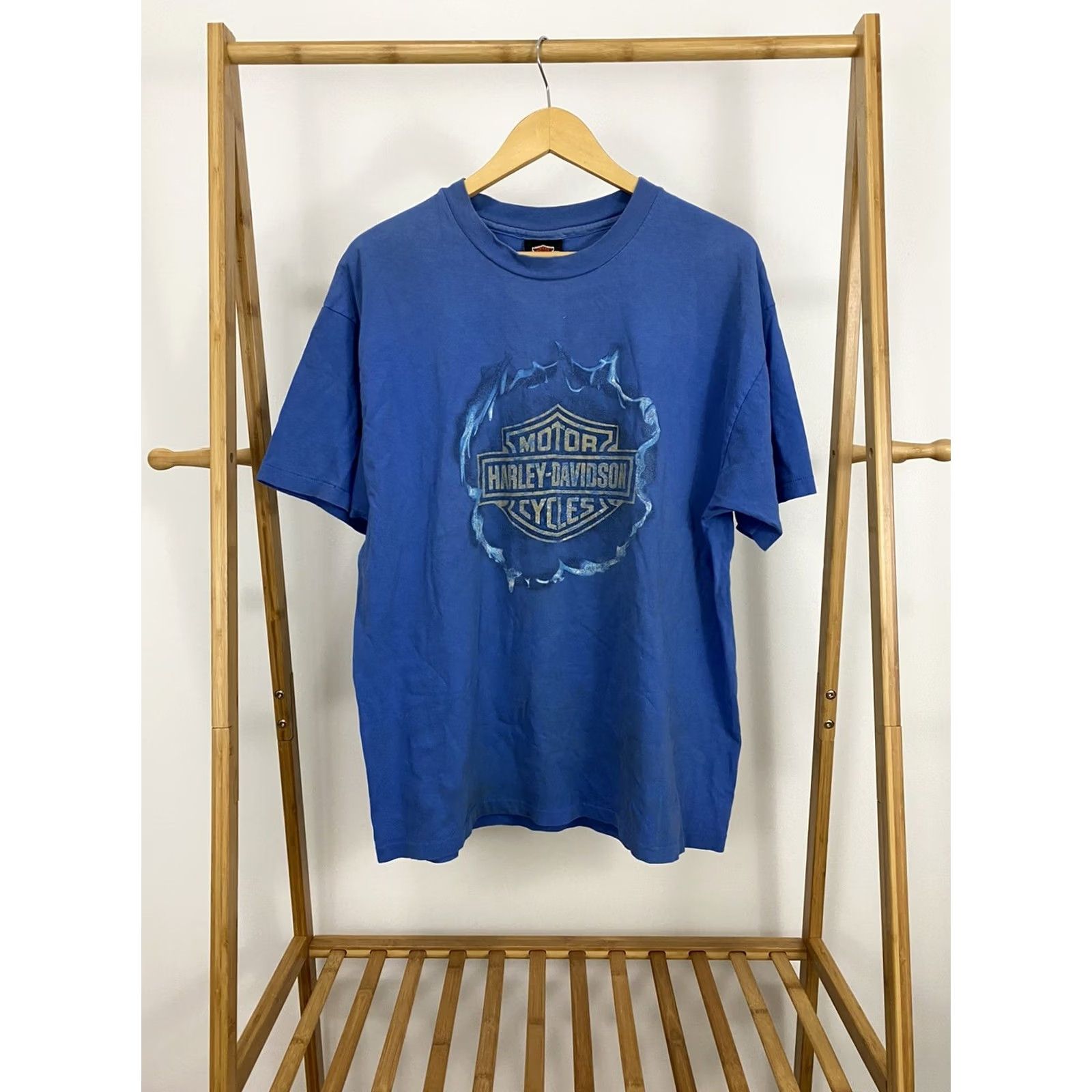 Harley Davidson Harley-Davidson T-Shirt Big Shield Graphic Blue XL USA Mens Shirt Sized XL VTG Stitch Short Sleeve Regular Fit Size US XL / EU 56 / 4 - 2 Thumbnail
