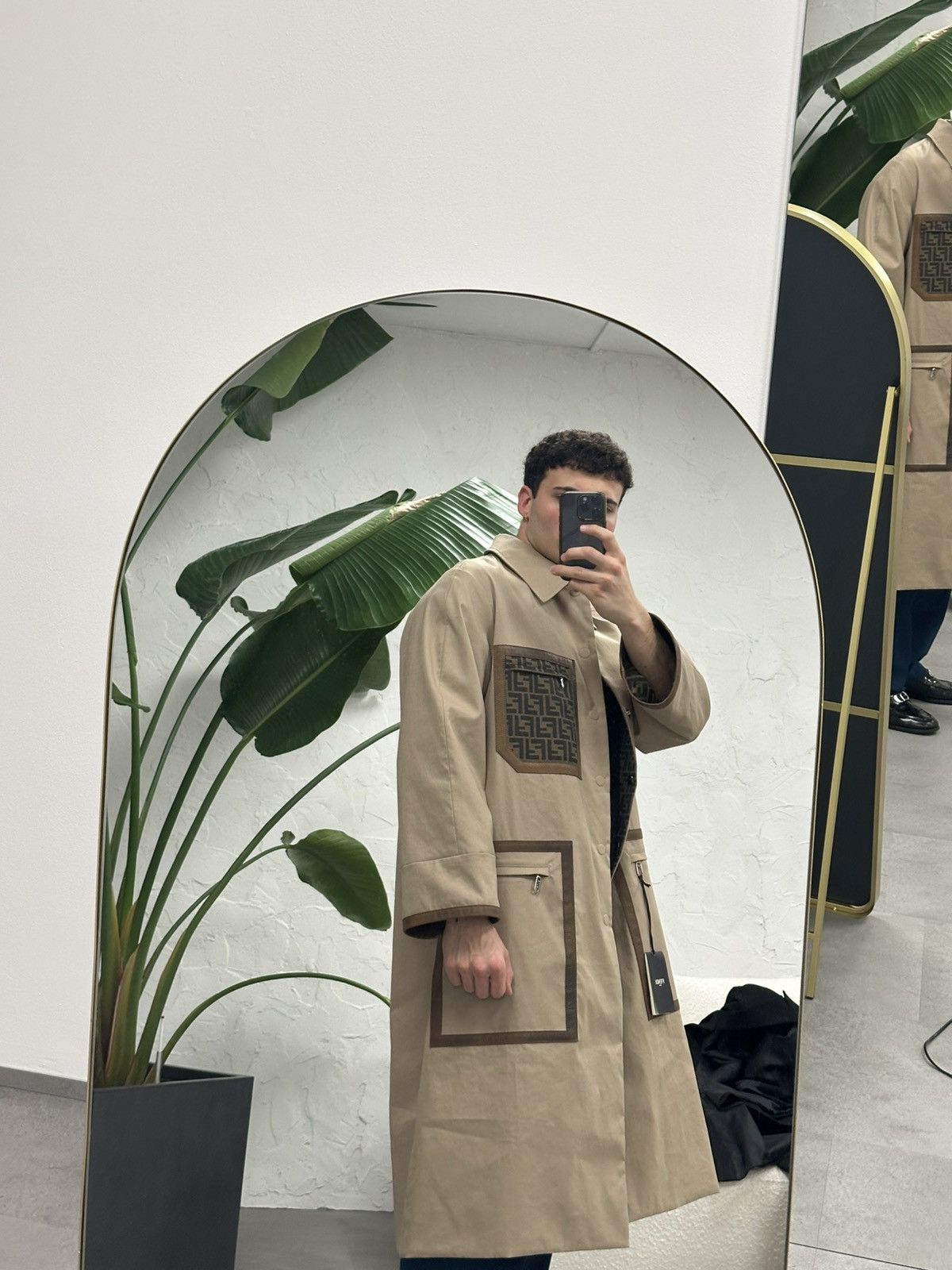 Fendi Trenche Fendi Size US S / EU 44-46 / 1 - 13 Thumbnail