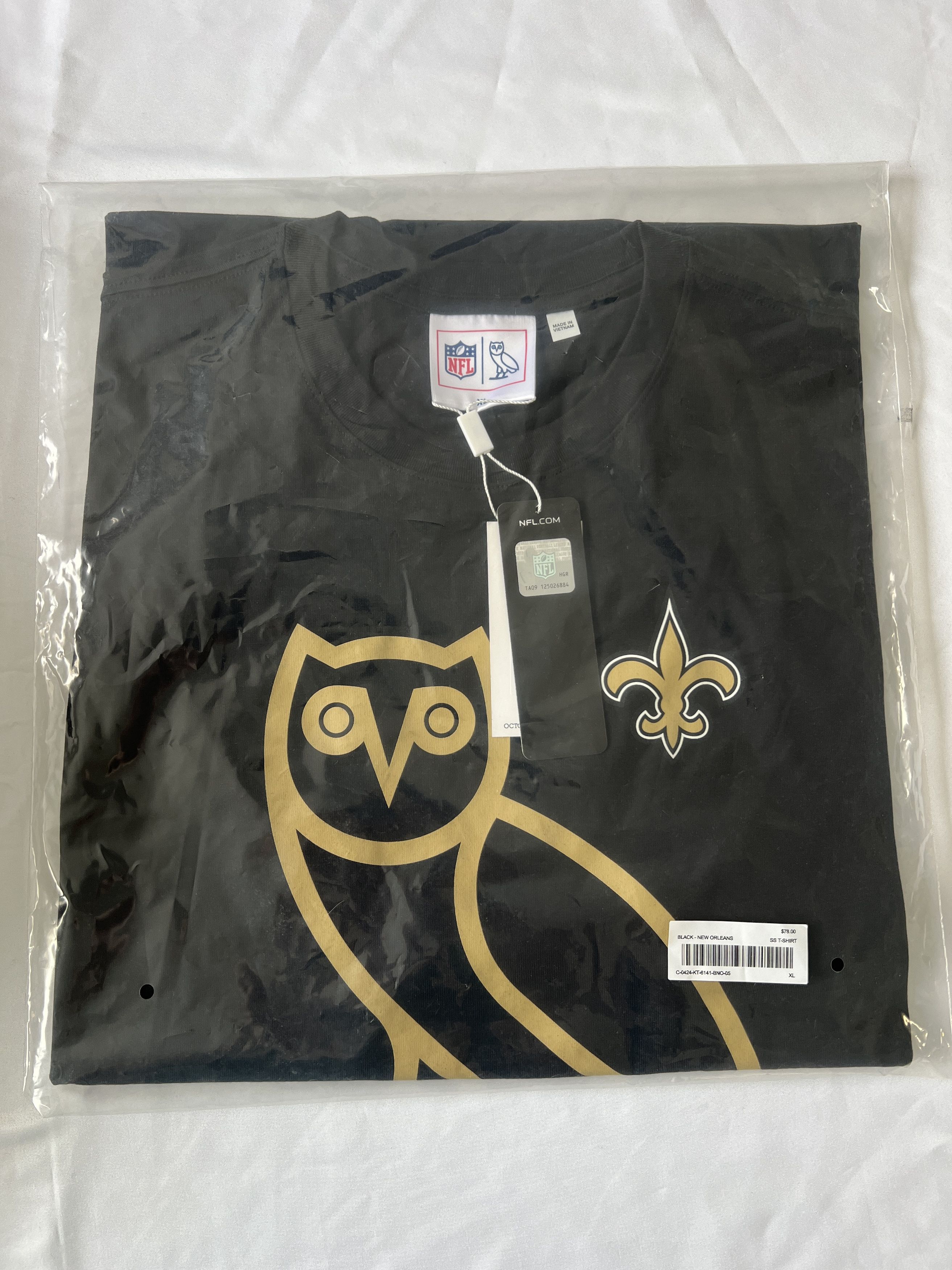 Drake OVO x NFL NEW ORLEANS SAINTS OG OWL T-SHIRT TEE Size US XL / EU 56 / 4 - 1 Thumbnail