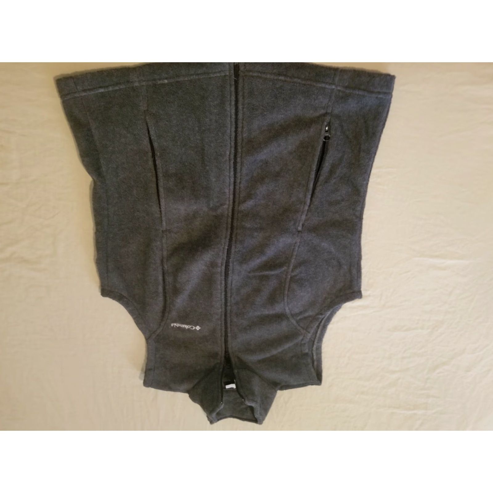 Vintage Columbia Sportswear Vest Mens S Gray Full Zip Outdoor Hiking Athletic Size US S / EU 44-46 / 1 - 5 Thumbnail