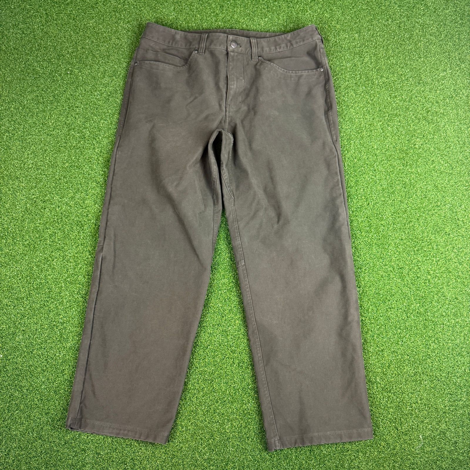 Lululemon Lululemon ABC Pants Mens 33 Olive Green Chino Work Casual Size US 33 - 1 Thumbnail