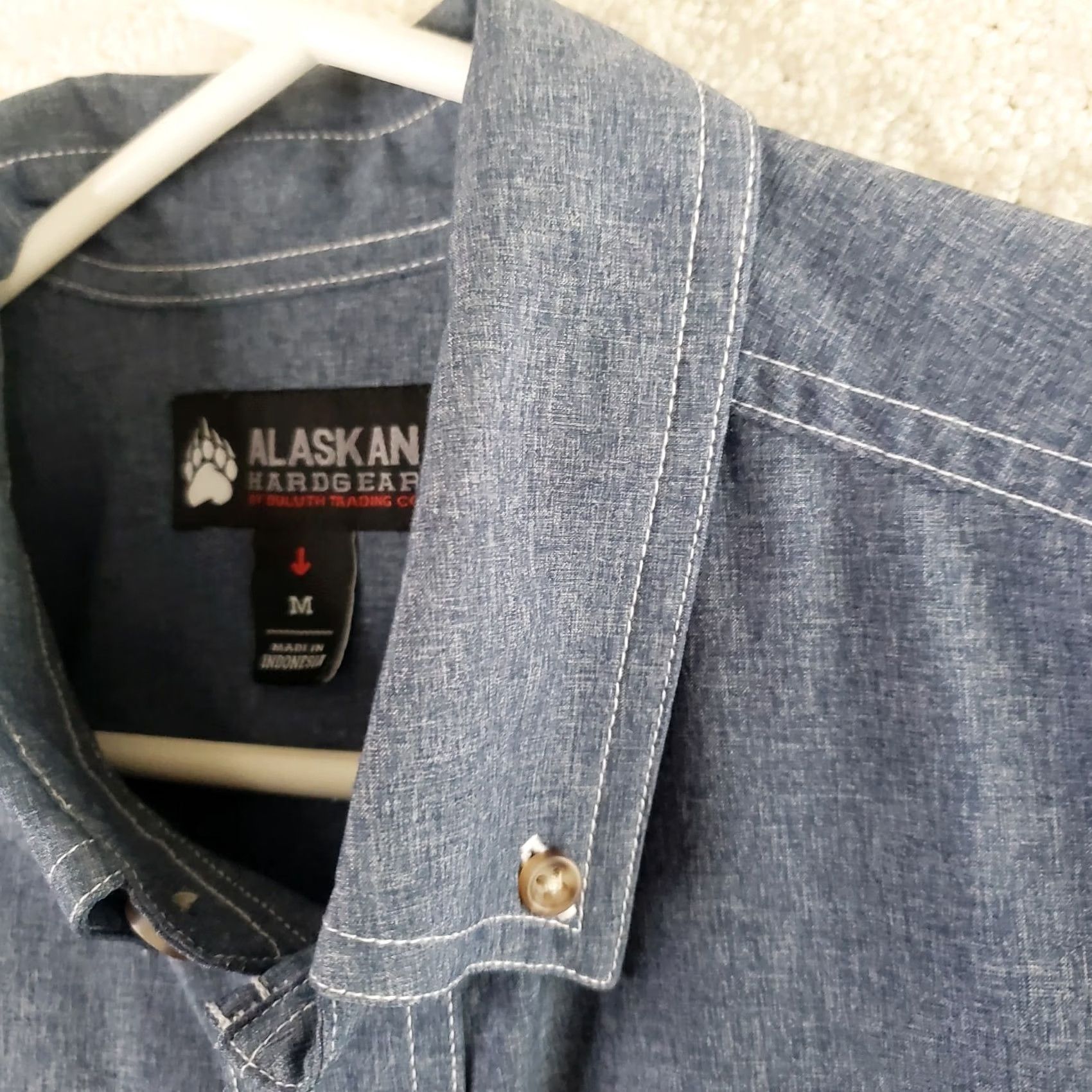 CO Alaskan Hardgear by Duluth Trading Co Men Blue Denim Chambray Button-Up Short Sleeve Shirt M Size US M / EU 48-50 / 2 - 6 Thumbnail