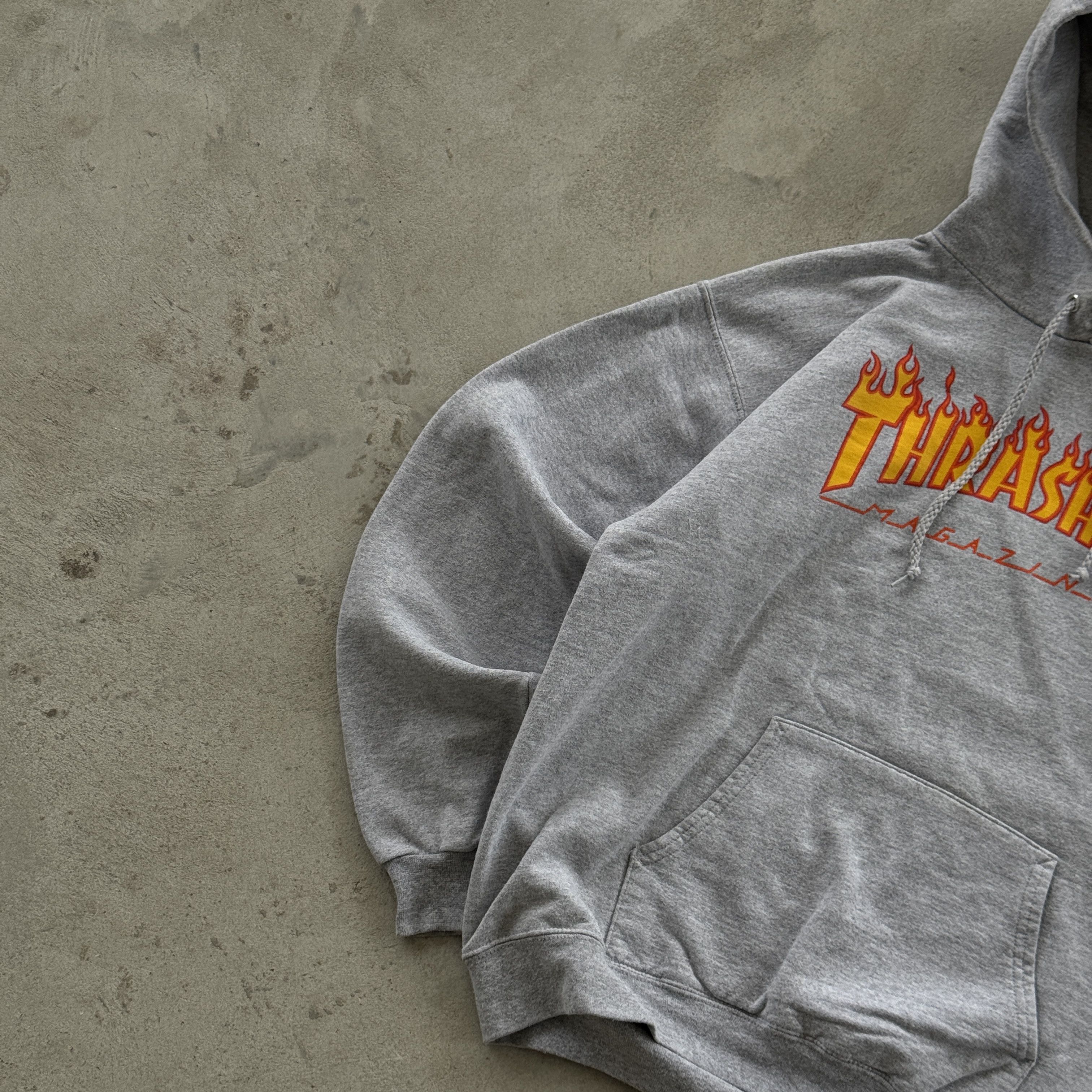 Thrasher Thrasher Flame Logo Grey Vintage Hoodie Size M Size US M / EU 48-50 / 2 - 3 Thumbnail