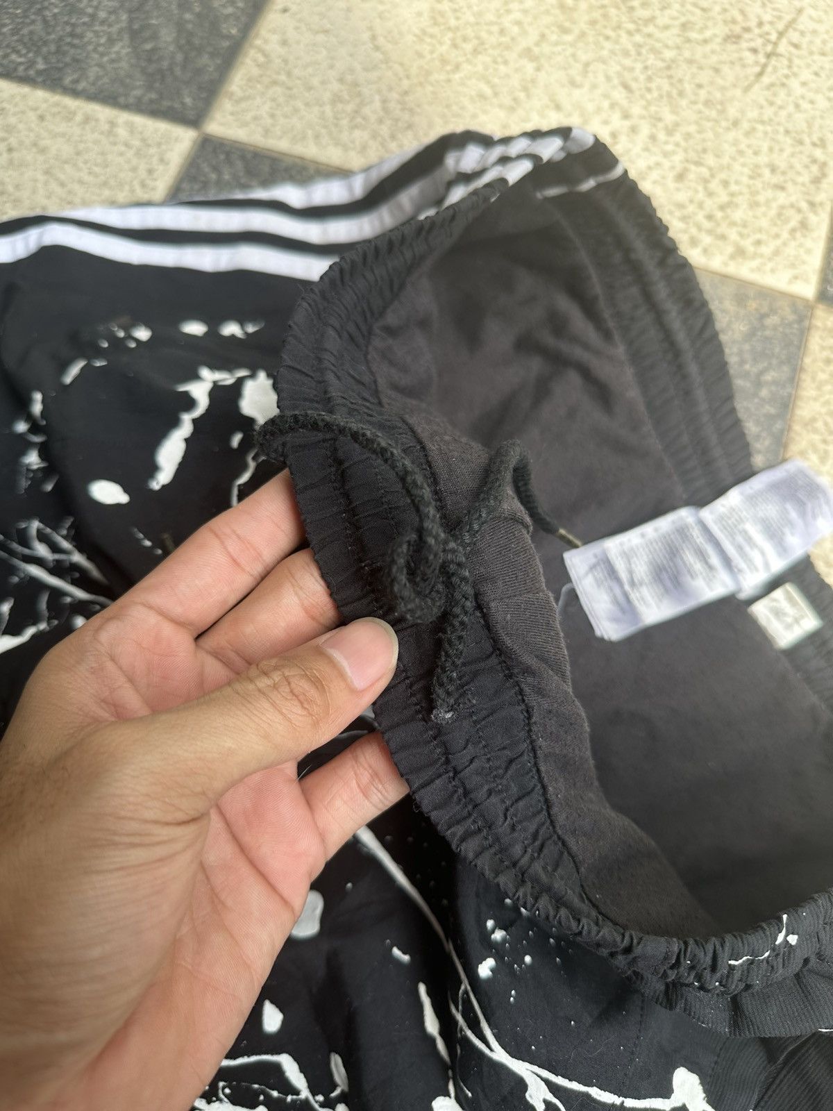 Adidas ADIDAS BAGGY PANTS PAINTED Size US 32 / EU 48 - 3 Thumbnail