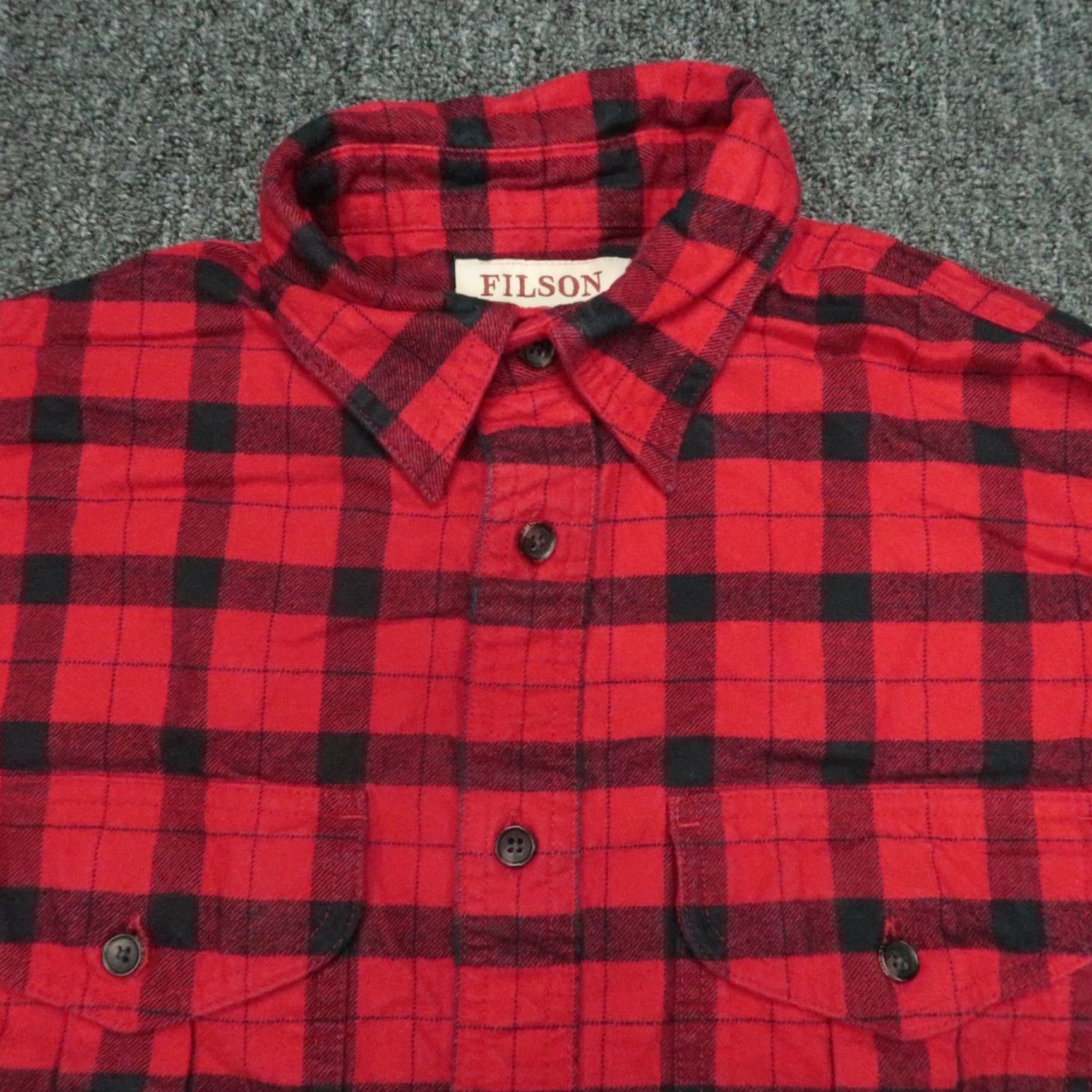 Filson Filson Shirt Men XS Red Black Buffalo Plaid Alaskan Guide Long Sleeve Button-Up Shirt Size US XS / EU 42 / 0 - 2 Thumbnail