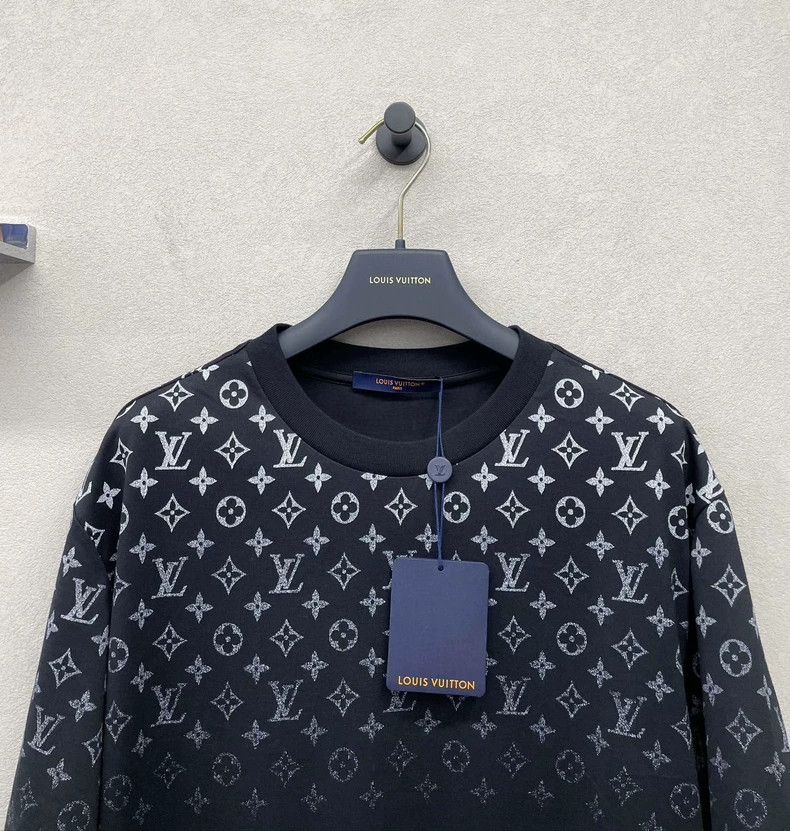 Louis Vuitton 24 new black full print gradient short sleeve