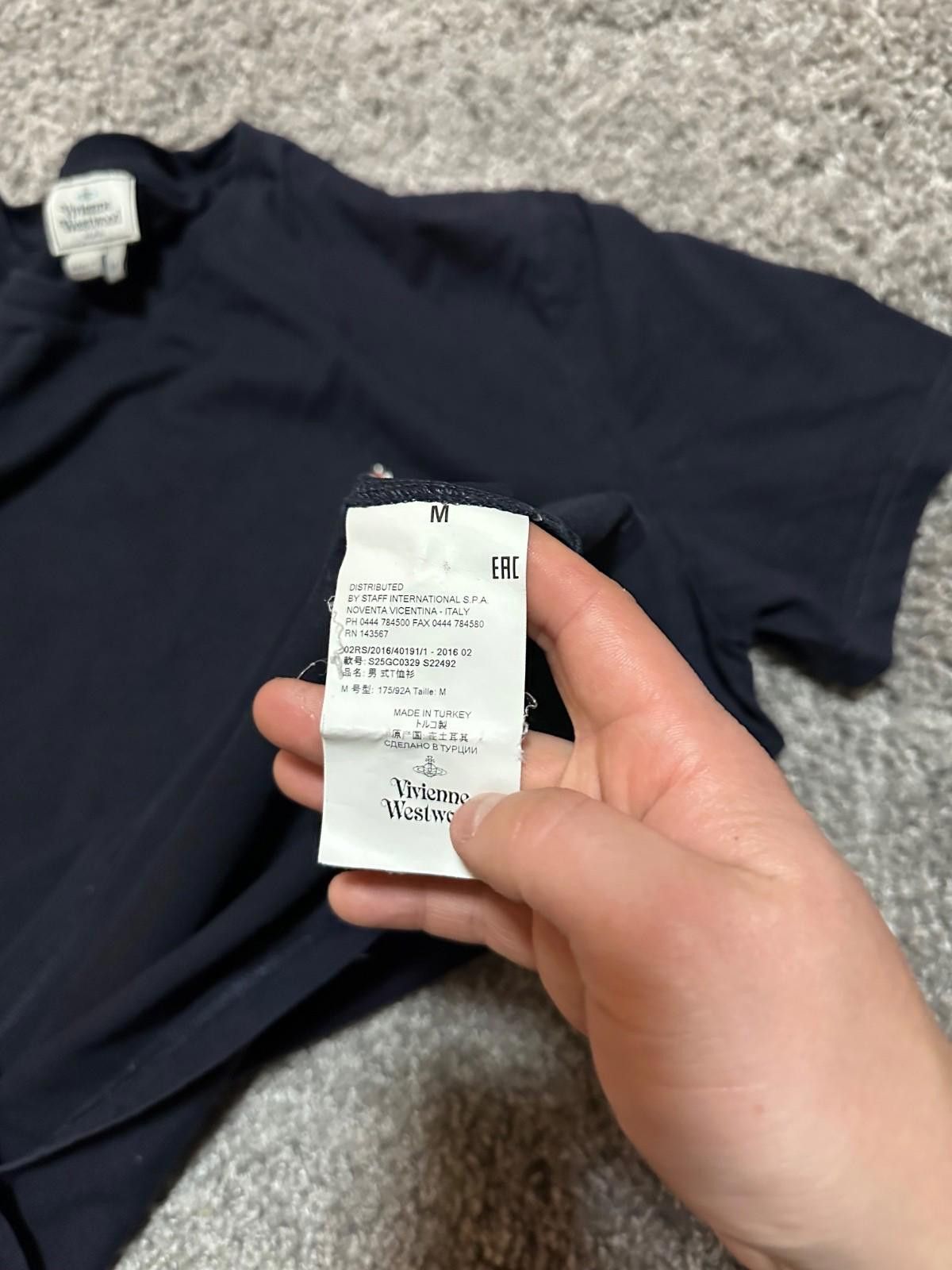 Vivienne Westwood Vivienne Westwood T-Shirt Embroidered Logo Classic Tee M Size US M / EU 48-50 / 2 - 5 Thumbnail