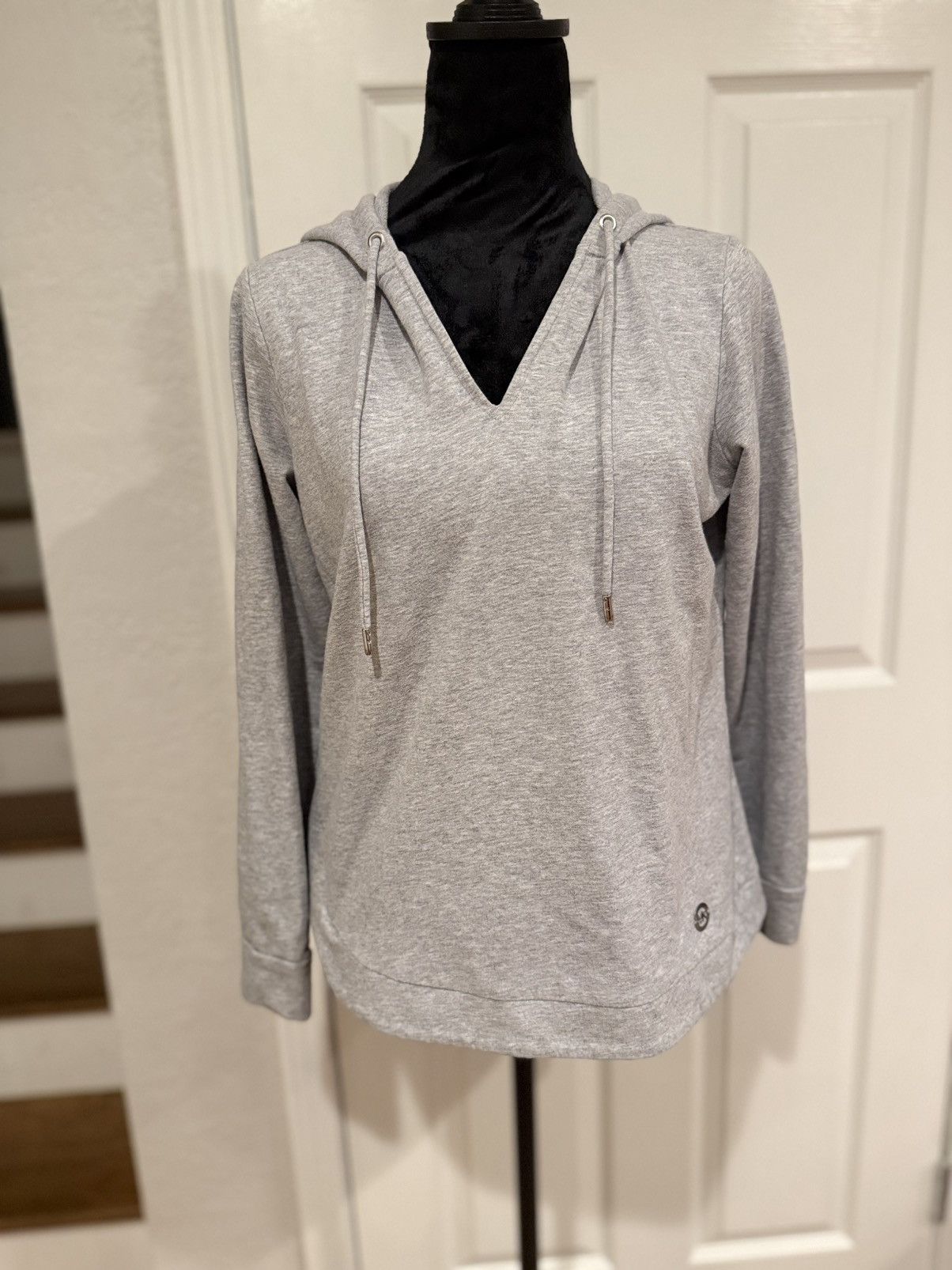Michael Kors Michael Michael Kors Gray V-Neck Hoodie Layered Hem, Size M Size M / US 6-8 / IT 42-44 - 1 Thumbnail