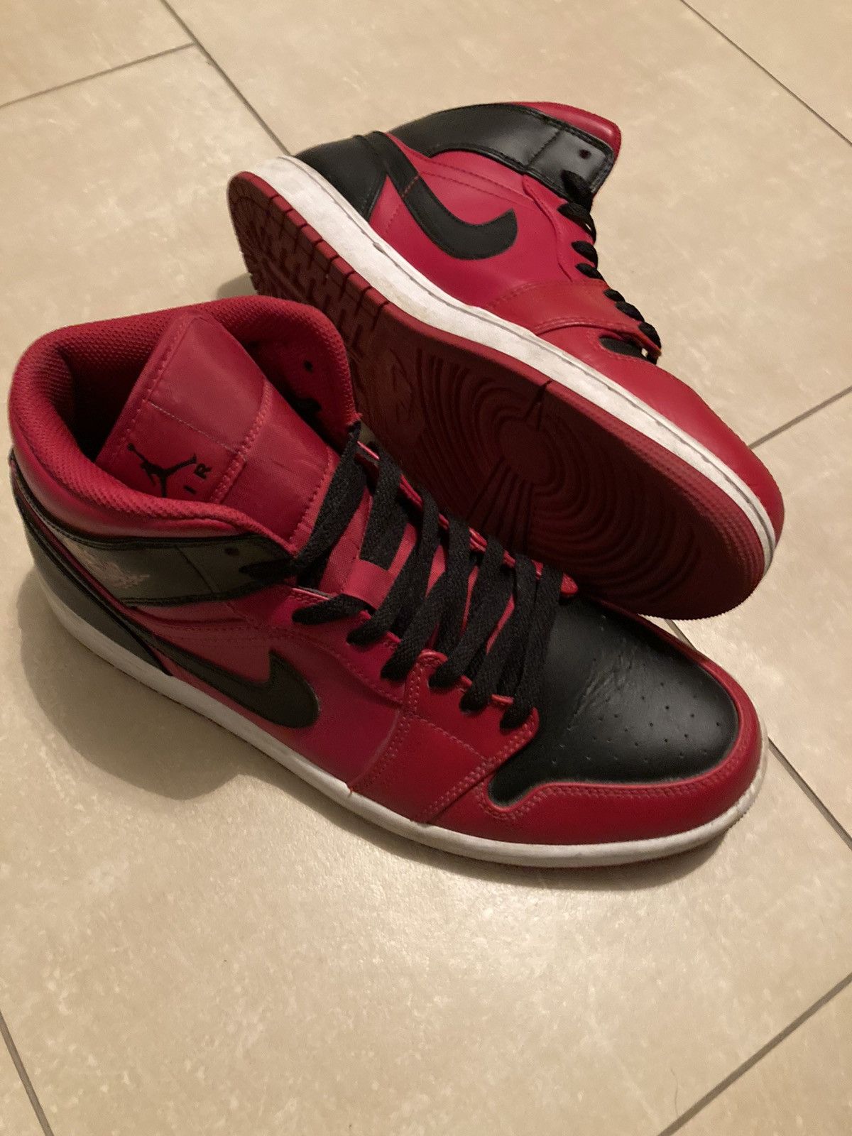 air jordan 1 mid reverse