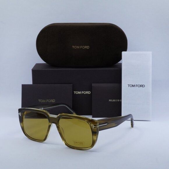 Tom Ford Tom Ford FT1025 55E Oliver 02 Sunglasses Havana Square Frame Size ONE SIZE - 11 Thumbnail