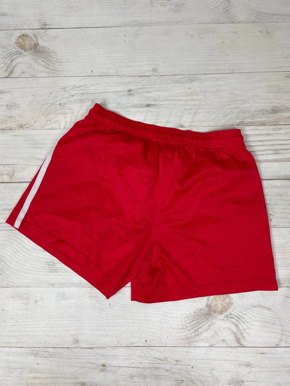 Reebok REEBOK LIVERPOOL 1996 1998 HOME FOOTBALL SOCCER SHORTS Size US 32 / EU 48 - 13 Thumbnail