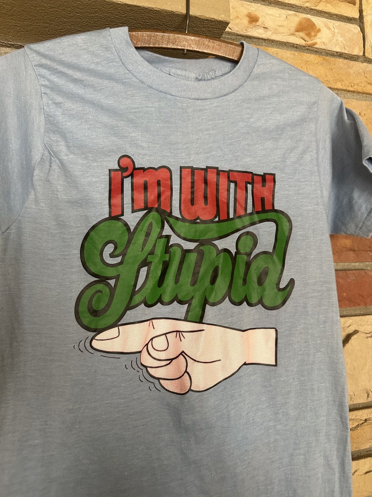 Vintage Vintage 80s "I'm With Stupid" Iron On Graphic Tee Size US M / EU 48-50 / 2 - 2 Thumbnail