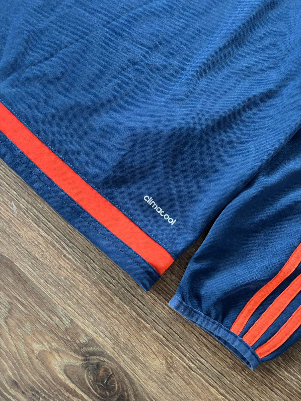 Adidas × Vintage Adidas Fc Olympique Lyon training jersey 2015/16 france Size US M / EU 48-50 / 2 - 5 Thumbnail
