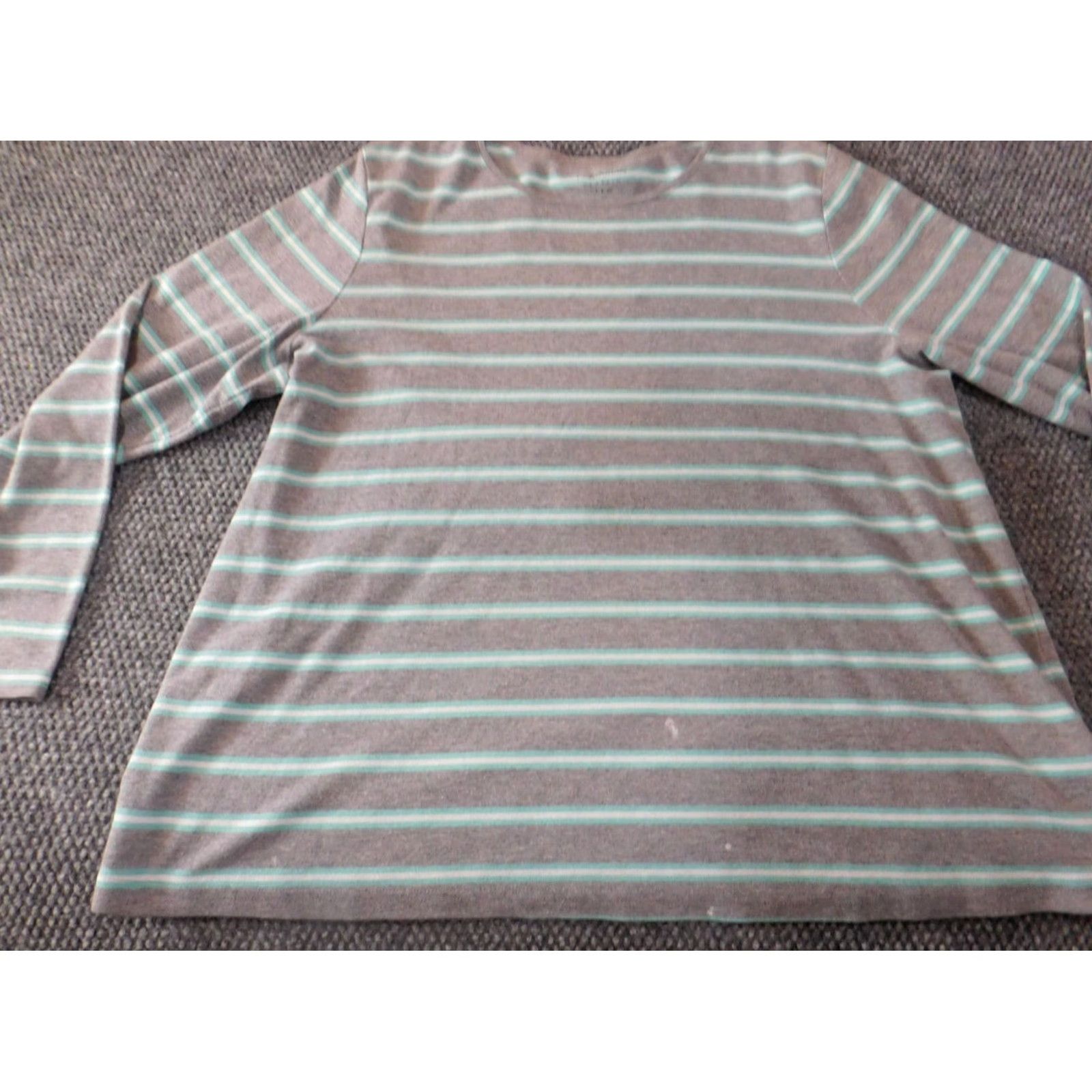 Croft & Barrow Croft & Barrow Womens Blouse 2X Plus Gray Striped Collared Pullover Casual Tee Shirt Down Fabric Basic Stretch Womens Size XXL / US 16-18 / IT 52-54 - 3 Thumbnail