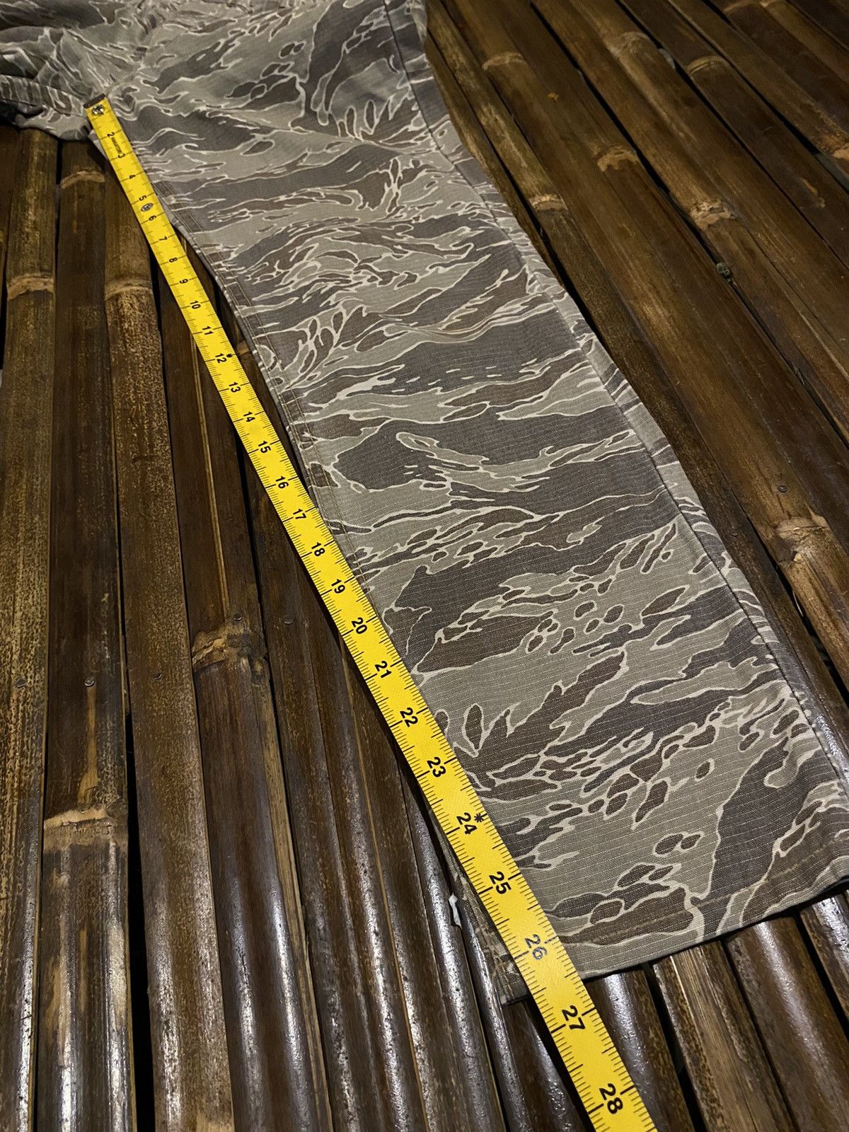 Japanese Brand DMG CAMO PANTS Size US 31 - 10 Thumbnail