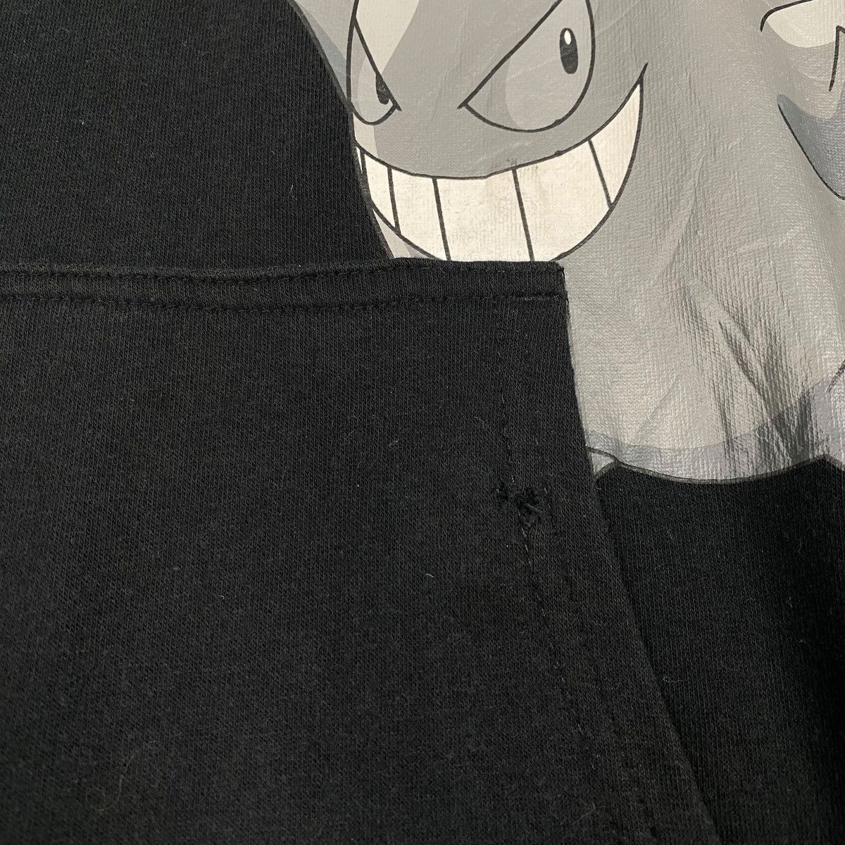 H&M × Pokemon Vintage Pokemon Hoodie Embroidered Size M Size US M / EU 48-50 / 2 - 4 Thumbnail