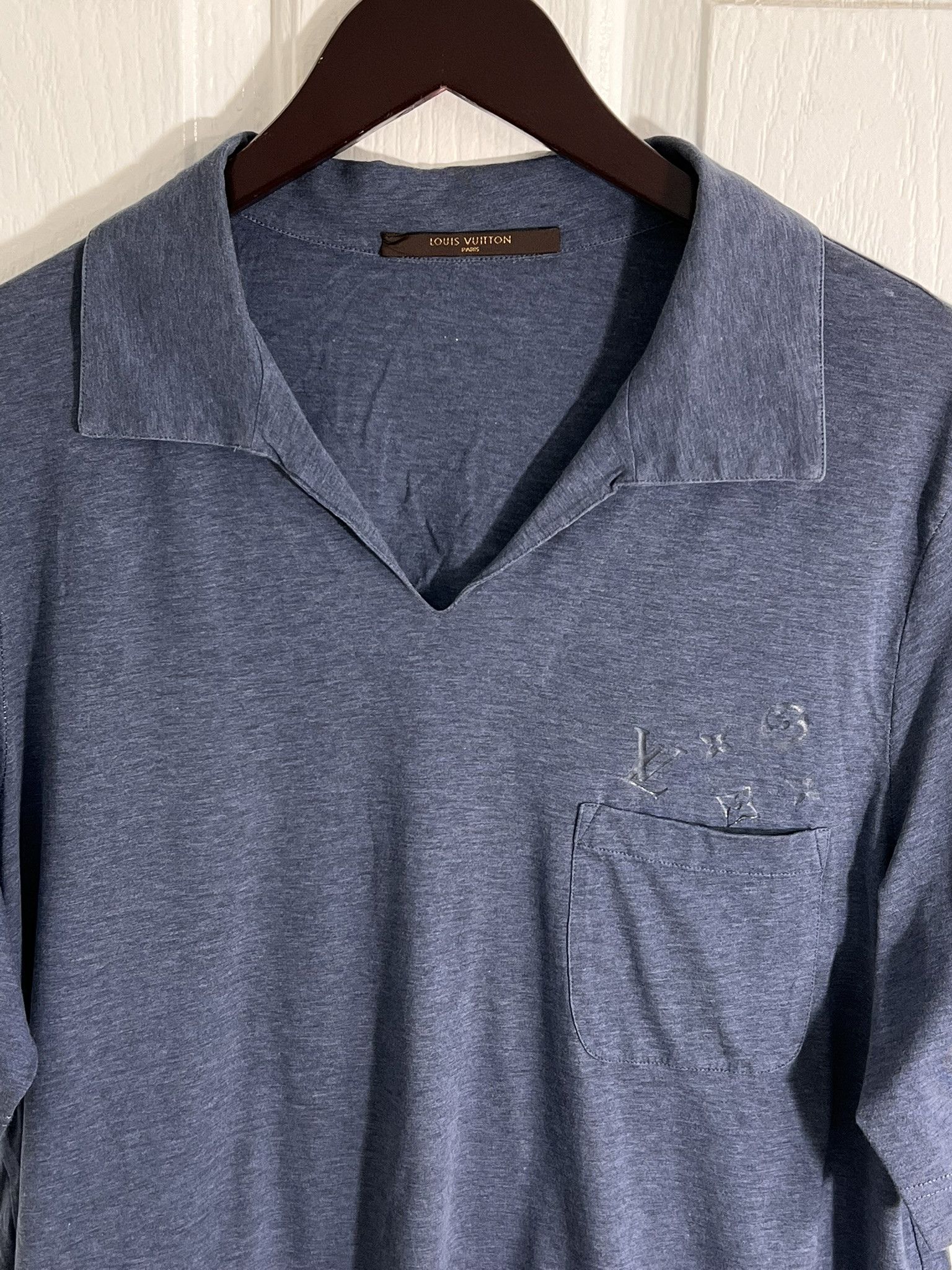 Louis Vuitton LOUIS VUITTON V-Neck Polo Shirt Short Sleeve Pocket Blue XXL Size US L / EU 52-54 / 3 - 6 Thumbnail