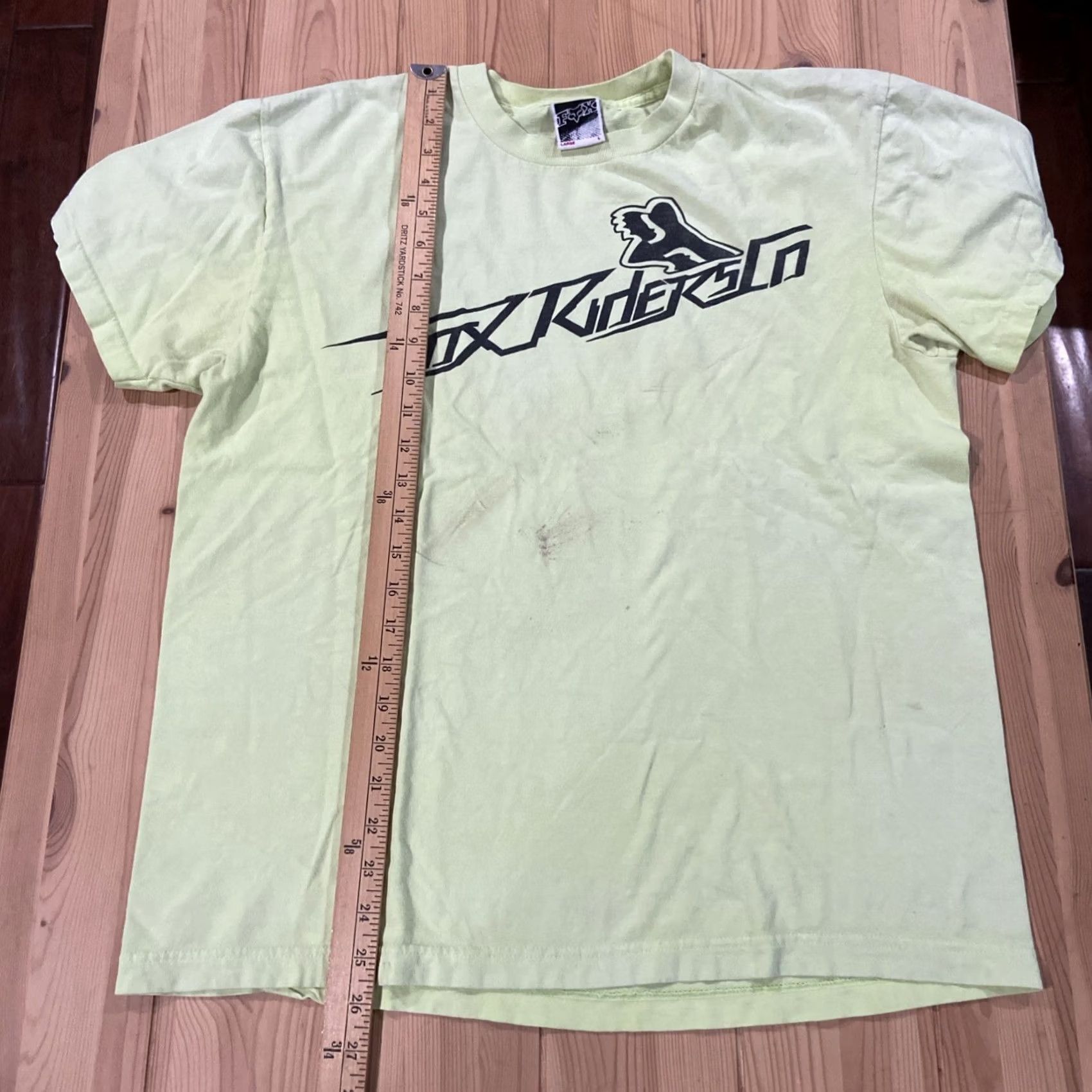 Vintage VINTAGE Fox T-Shirt Green Large Neon Momentum Crew Neck Men Slimming Short Sleeve 90s 2000s Summer Spring Size US L / EU 52-54 / 3 - 4 Thumbnail