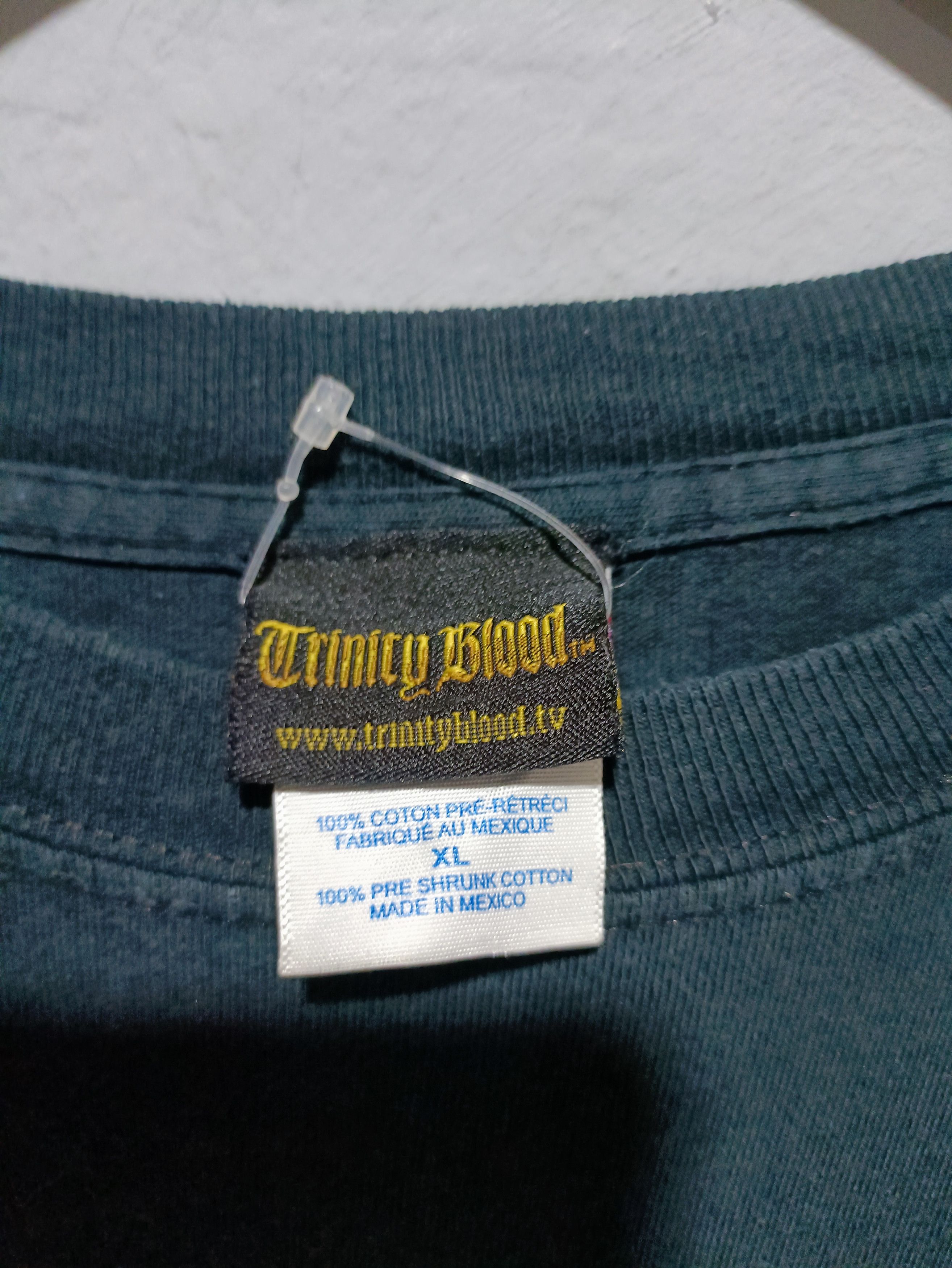 Anime Vintage Trinity Blood Size US XL / EU 56 / 4 - 5 Thumbnail