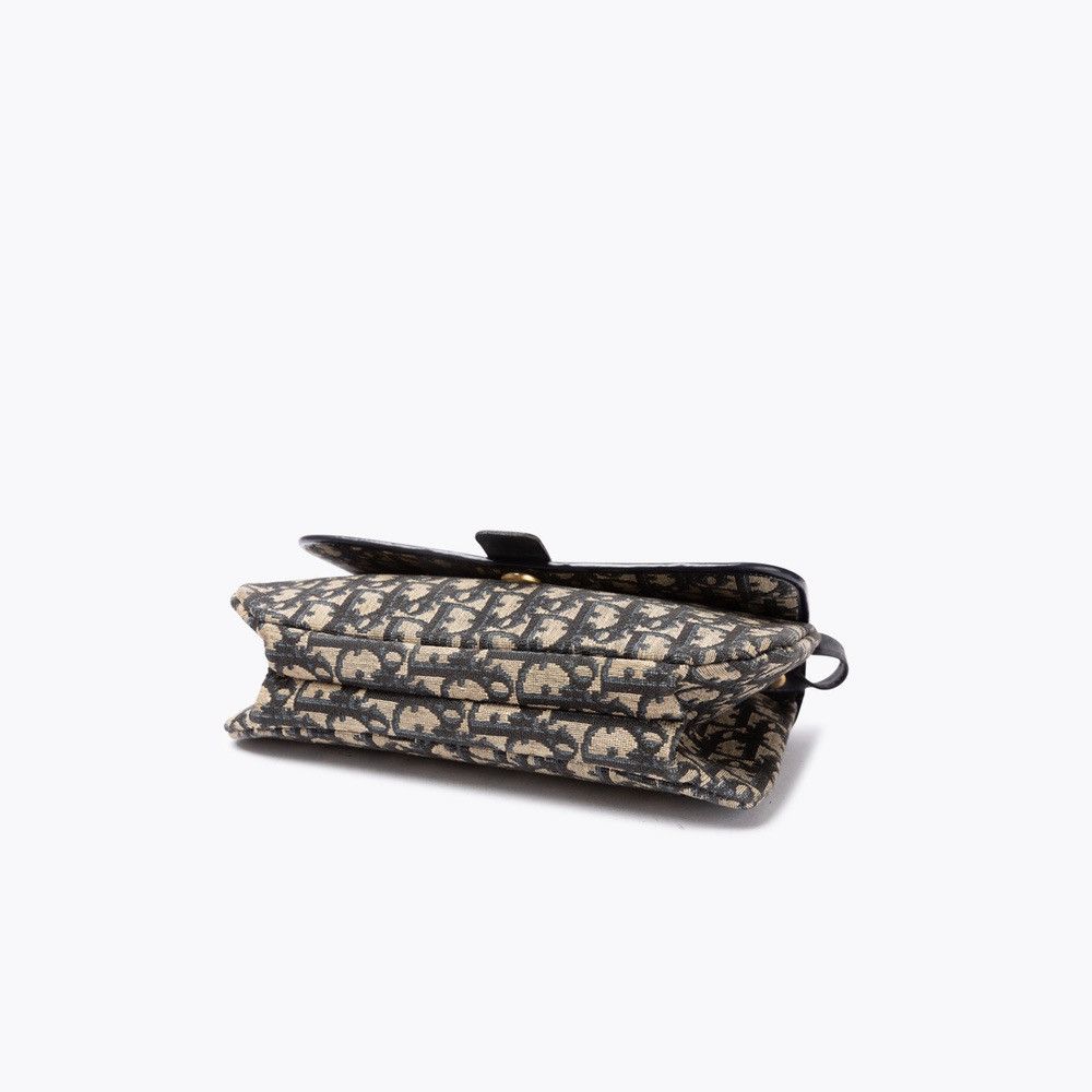 Christian Dior Monsieur × Dior Authentic CHRISTIAN DIOR Diorissimo Envelope Shoulder Bag Size ONE SIZE - 4 Thumbnail