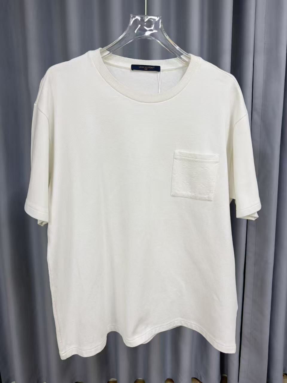 Louis Vuitton Louis Vuitton Monogram Pocket T-Shirt Size XXL Size US XXL / EU 58 / 5 - 1 Thumbnail