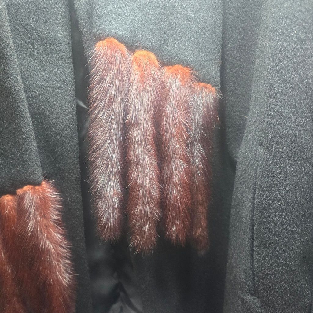 The Unbranded Brand VTG ILGWU Elegant Black Trench Coat Wool Red Fur On Scarf Size XL / US 12-14 / IT 48-50 - 5 Thumbnail
