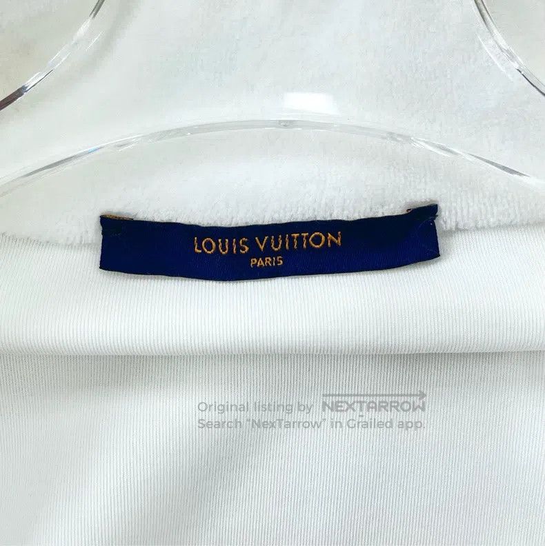 Louis Vuitton Louis Vuitton White velvet embossed presbyopic logo half-z Size US XS / EU 42 / 0 - 3 Thumbnail