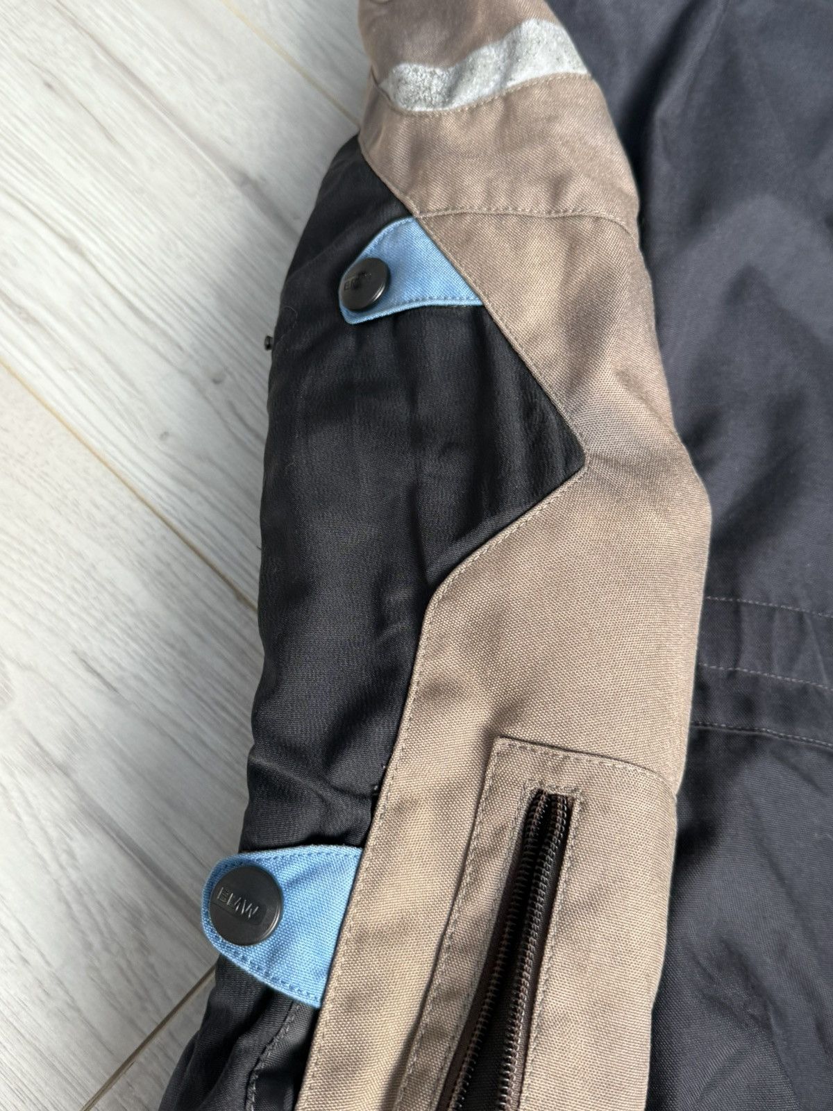 BMW BMW Motorrad GS Dry Protective Motorcycle Jacket Armor Size US S / EU 44-46 / 1 - 8 Thumbnail