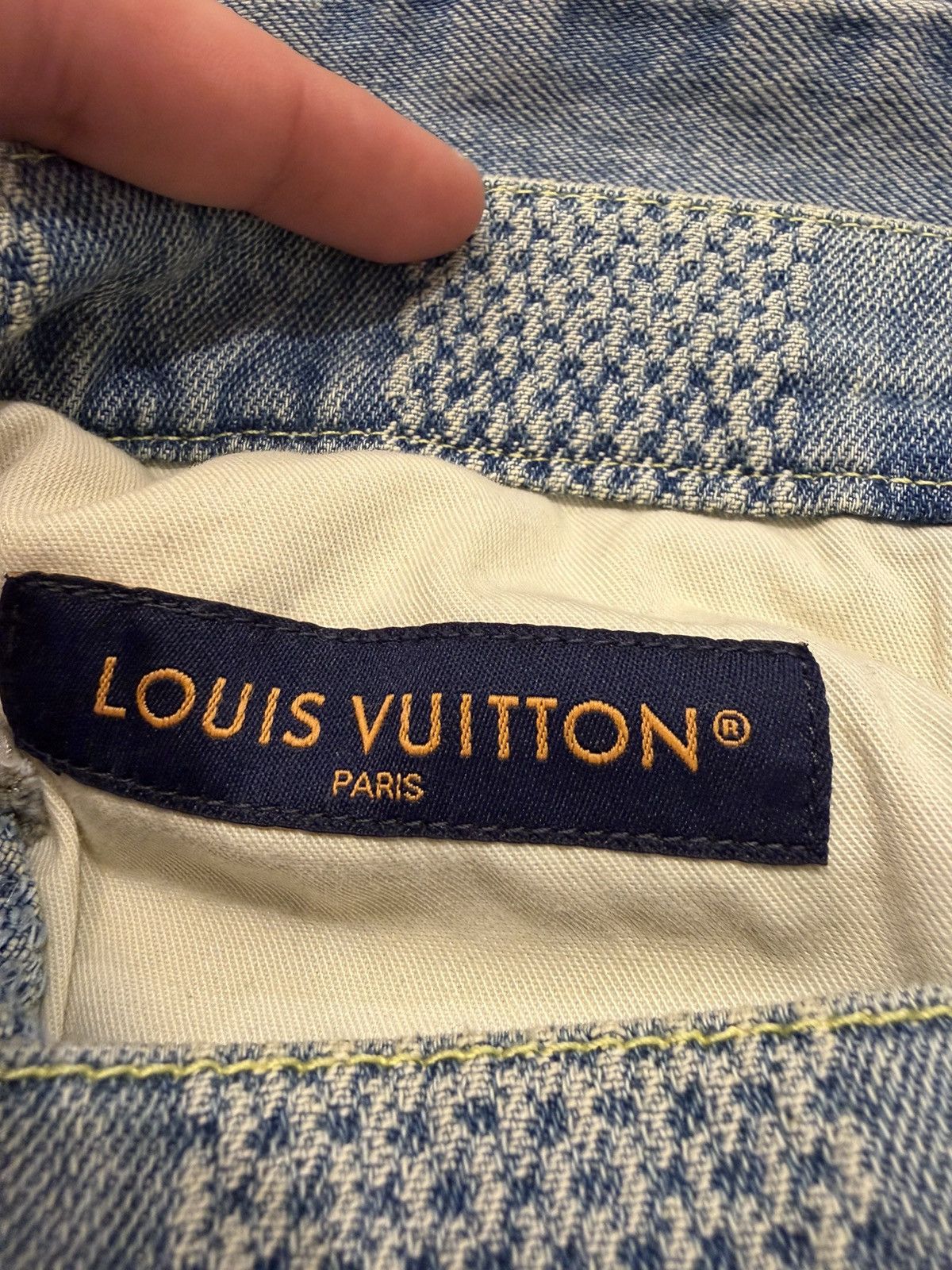 Louis Vuitton Louis Vuitton Damier 3D Light Denim Shorts Size US 34 / EU 50 - 4 Thumbnail