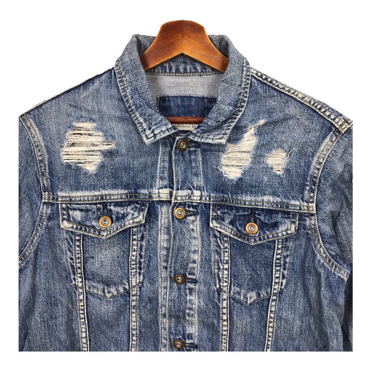 Japanese Brand SLY Women Distressed Denim Jacket SLY Jeans Size ONE SIZE - 2 Thumbnail