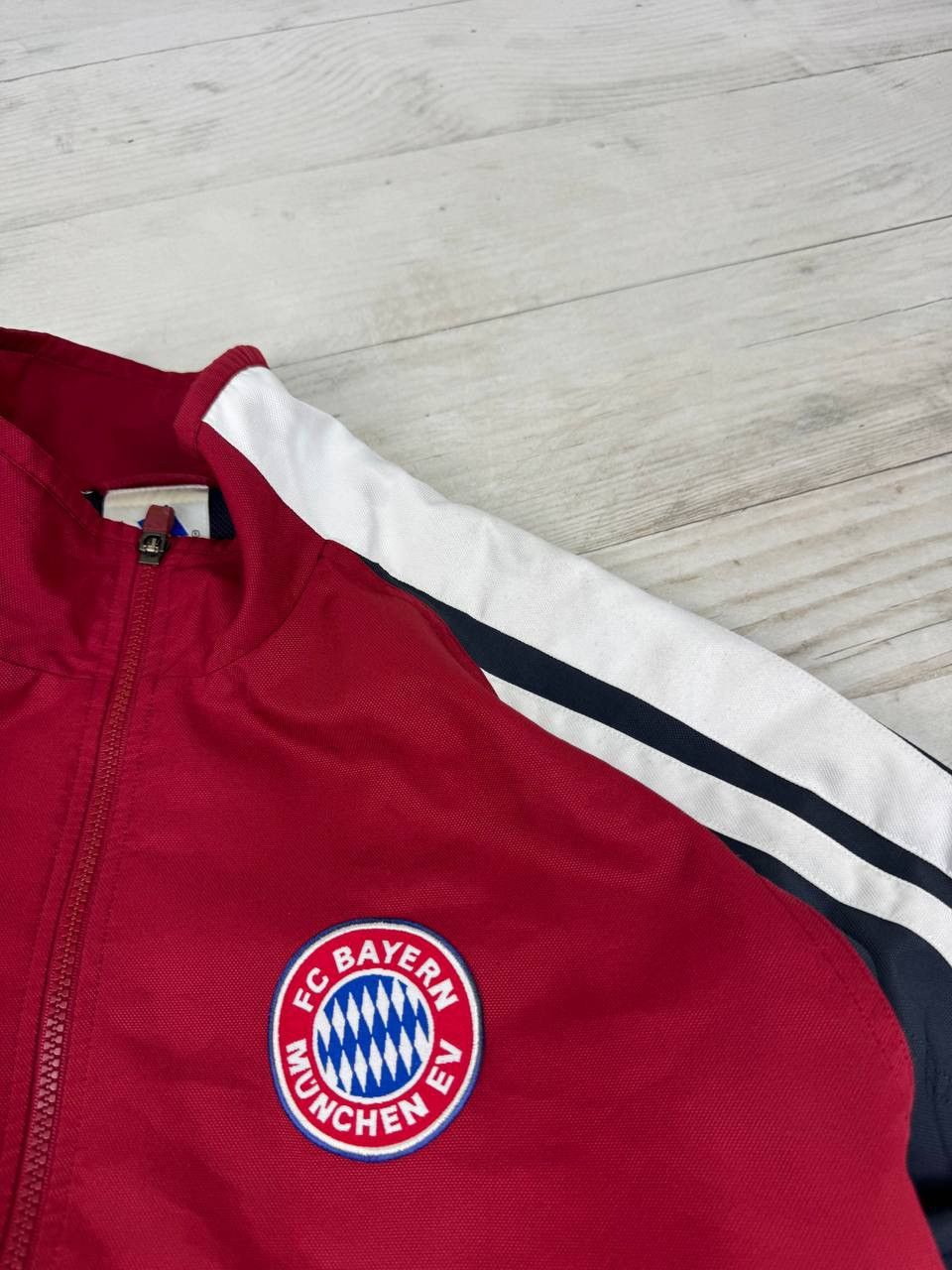 Adidas Adidas Bayern Munich 2001 2002 Tracksuit Jacket And Pants Size US XL / EU 56 / 4 - 3 Thumbnail