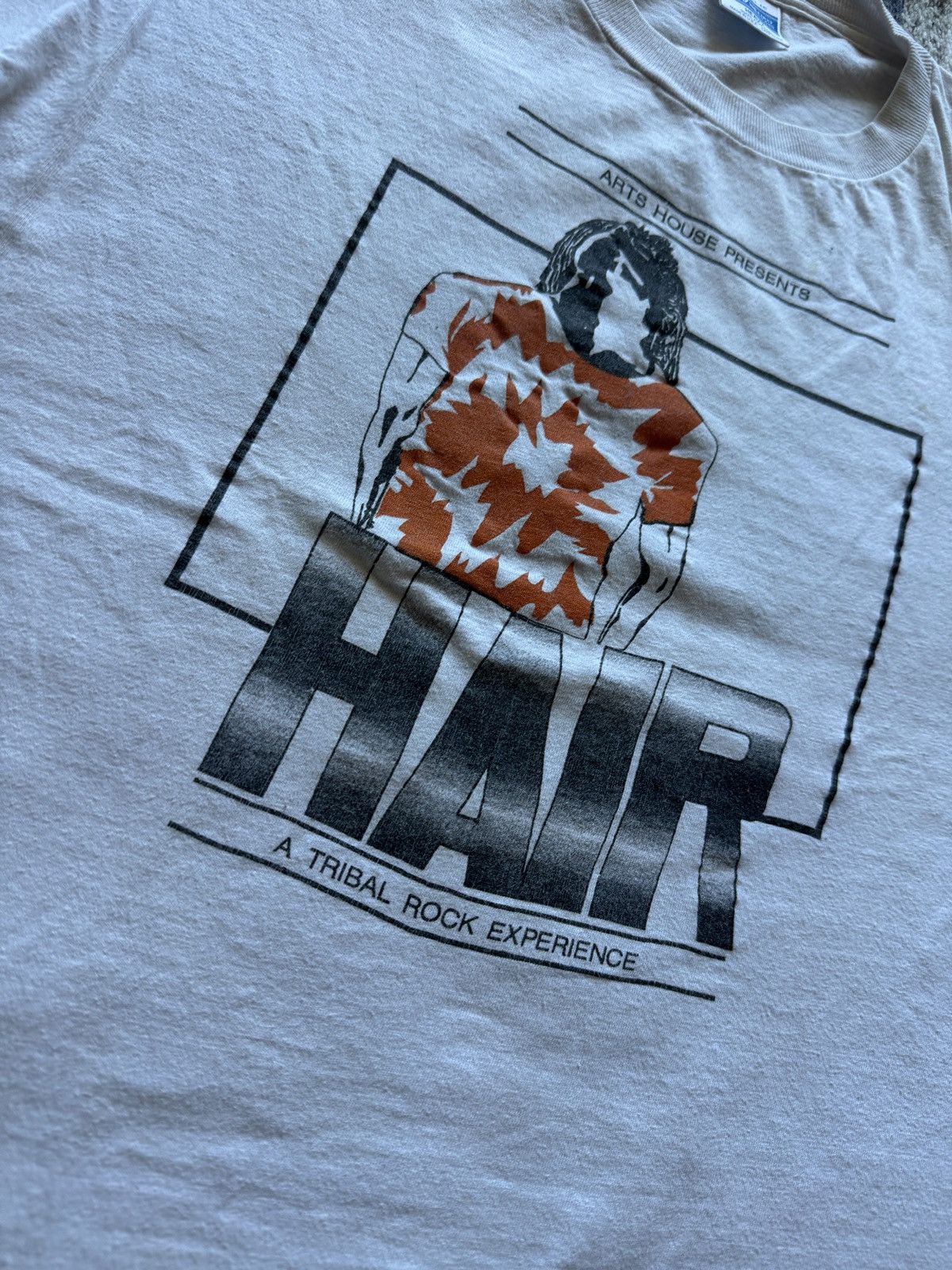 Vintage Vintage 80s HAIR Tribal Rock Musical Hippie T-Shirt Medium Size US M / EU 48-50 / 2 - 2 Thumbnail