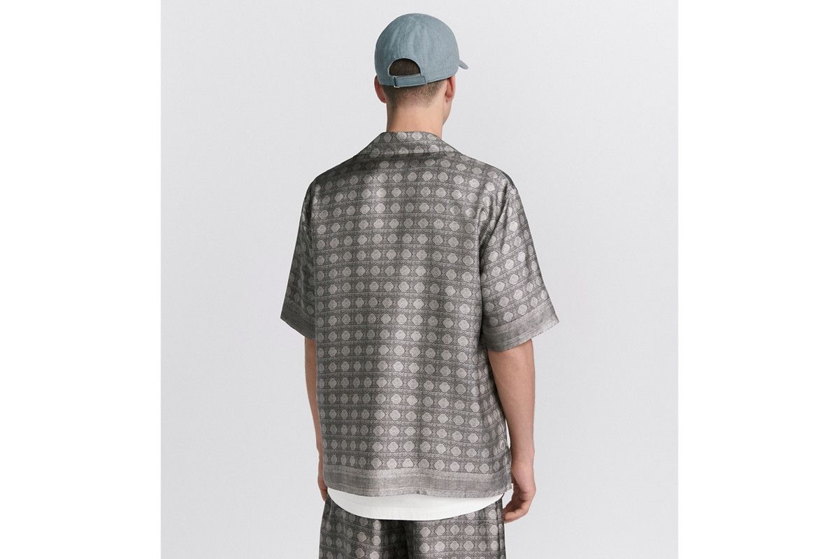 Dior o1bcso1str0226 Short-Sleeved Shirt in Grey Size US L / EU 52-54 / 3 - 5 Thumbnail