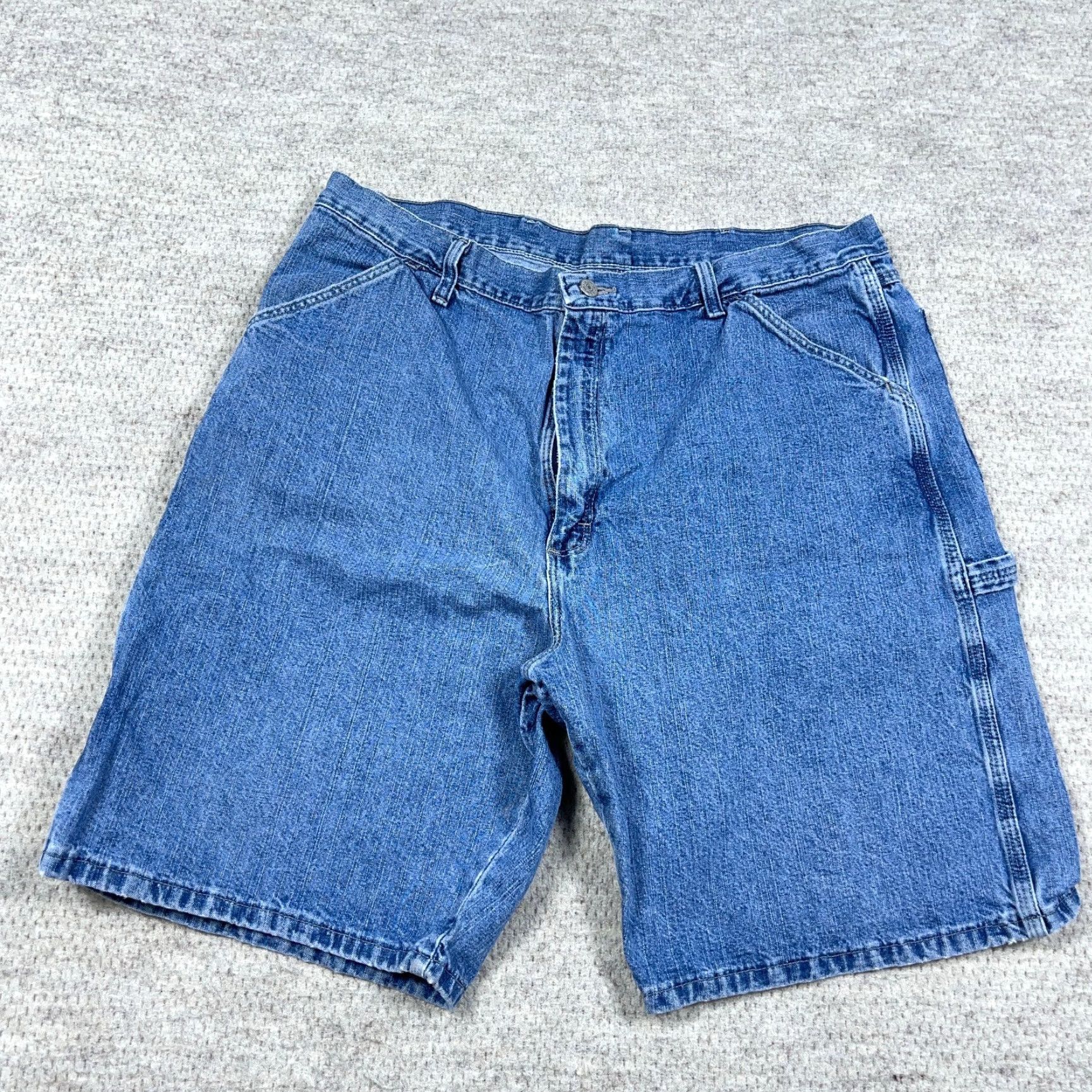 Wrangler VINTAGE Wrangler Shorts Men 38 Bermuda Denim 5-Pocket Relaxed Mid Rise Blue 90s Grunge Hip Hop Rockabilly Classic Workwear Casual Bagg y Jorts Size US 38 / EU 54 - 2 Thumbnail