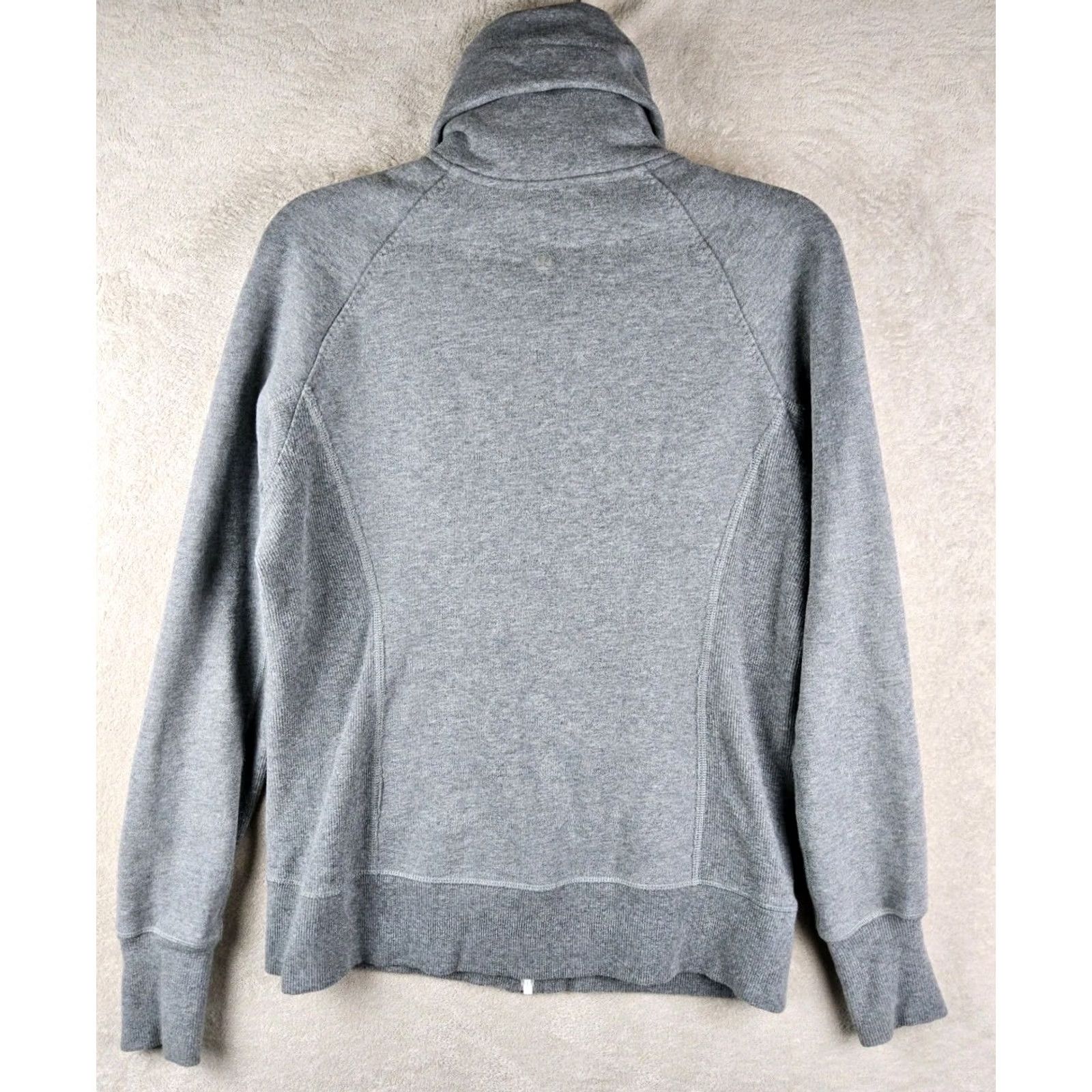 Lululemon Lululemon Scuba Hoodie Sweatshirt Zip Pullover Women Brown 12 Sweatshirt Activewear Long Sleeve Mens Womens Girls Boys Size XL / US 12-14 / IT 48-50 - 4 Thumbnail