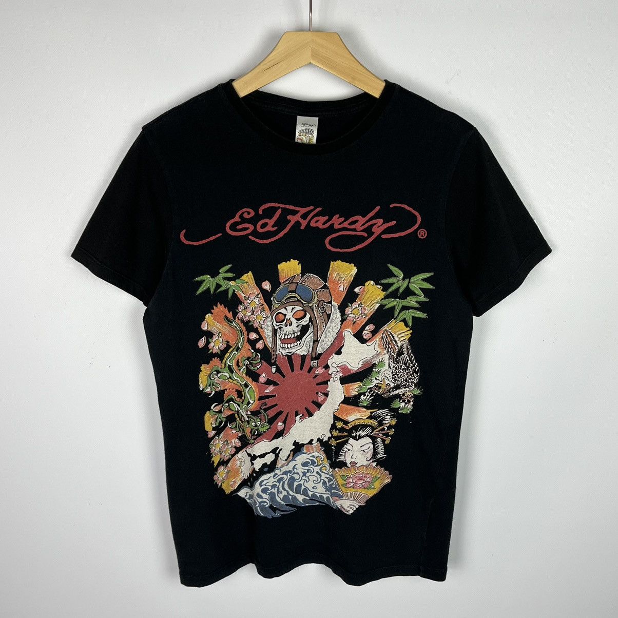 Ed Hardy Vintage Ed Hardy by Christian Audigier tattoo y2k tee 90’s Size M / US 6-8 / IT 42-44 - 1 Thumbnail