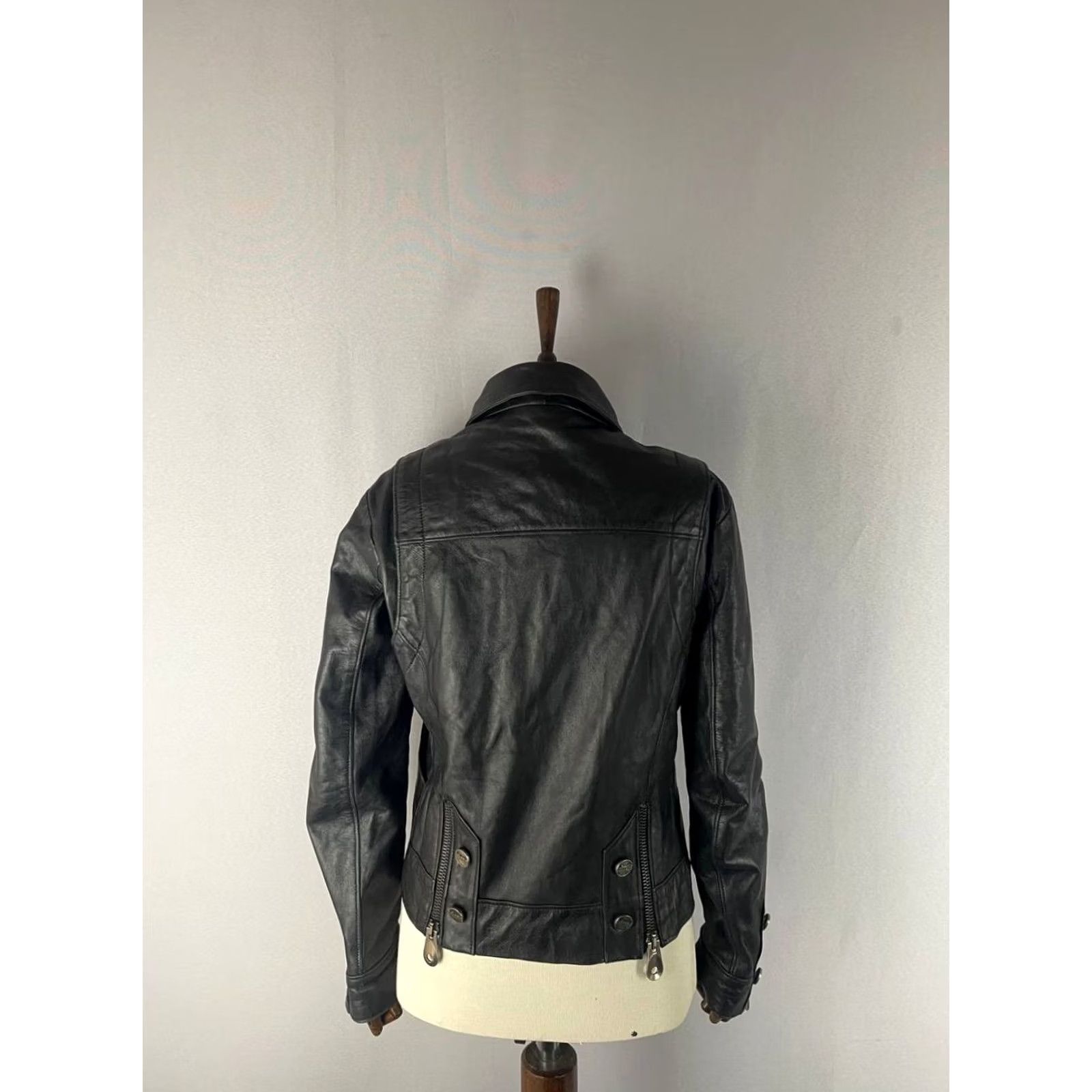 Vera Pelle VINTAGE Vera Pelle Leather Jacket Womens M Black Long Sleeve Zipper Full Zip Jacket` Size M / US 6-8 / IT 42-44 - 3 Thumbnail