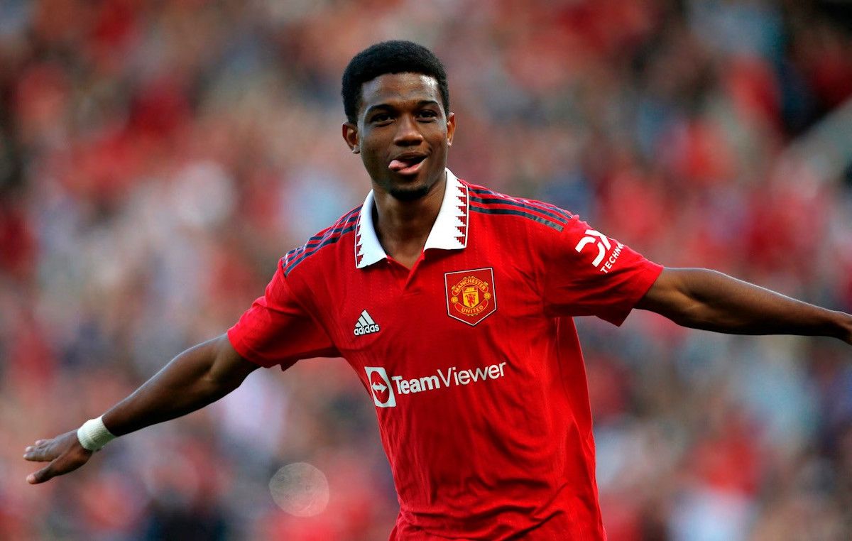 Adidas MAN UNITED ADIDAS 2022/2023 FOOTBALL HOME JERSEY #16 AMAD Size US L / EU 52-54 / 3 - 12 Thumbnail
