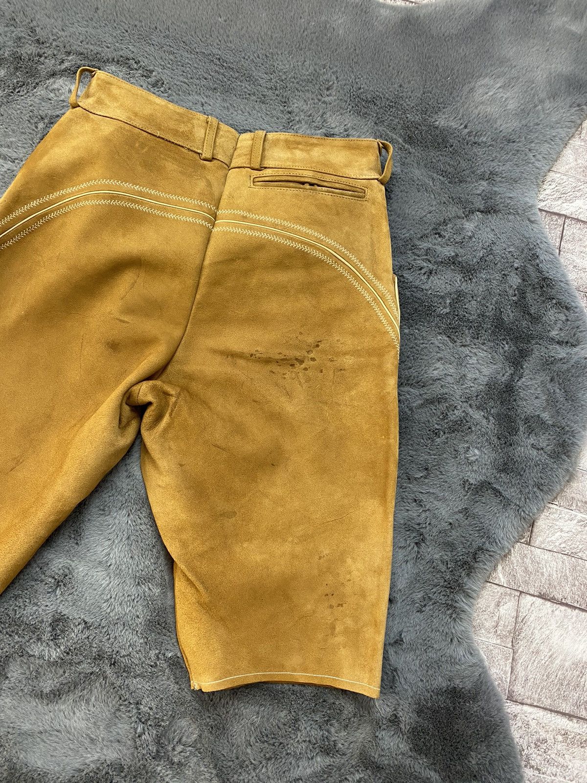 Cowboy Equipment × Japanese Brand × Leather VINTAGE TRADITIONAL LEATHER SHORTS Size US 36 / EU 52 - 16 Thumbnail