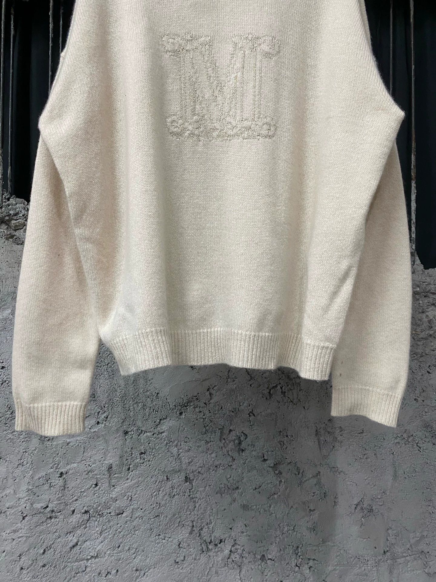 Max Mara Max Mara Cashmere Sweater Women's S 99 New Size S / US 4 / IT 40 - 4 Thumbnail